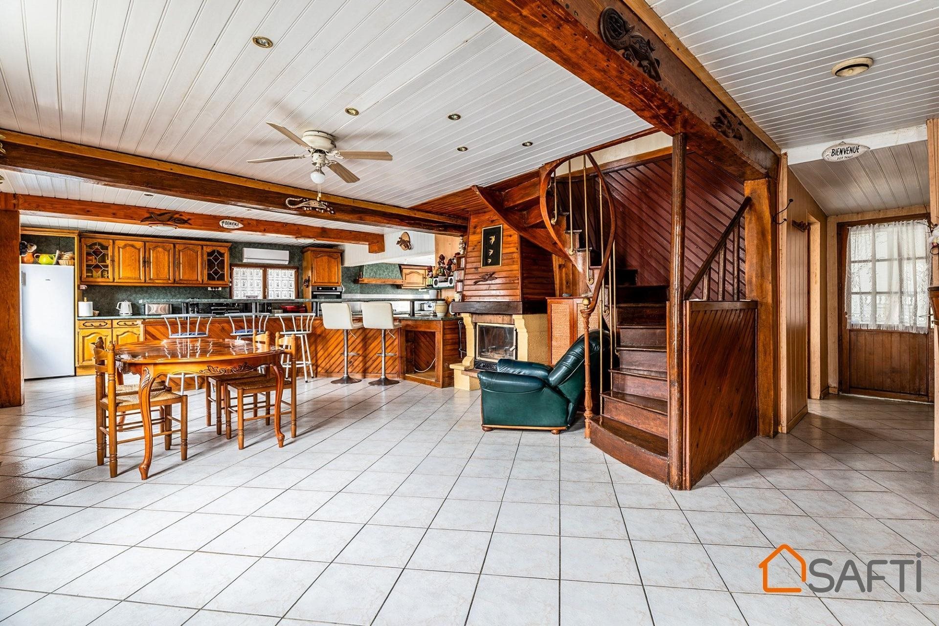 Maison à vendre, 270m², Wavignies