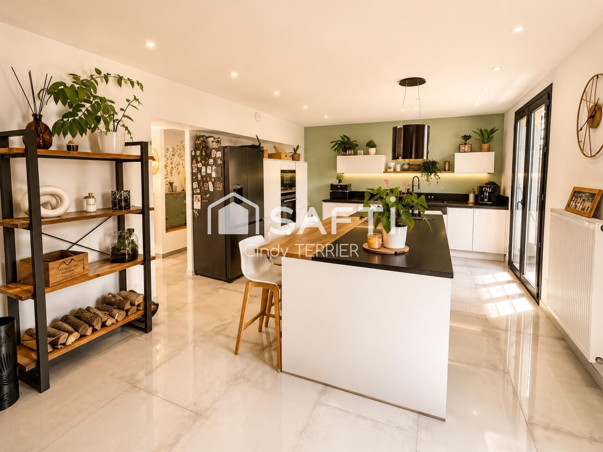Maison à vendre, 190m², Montferrat