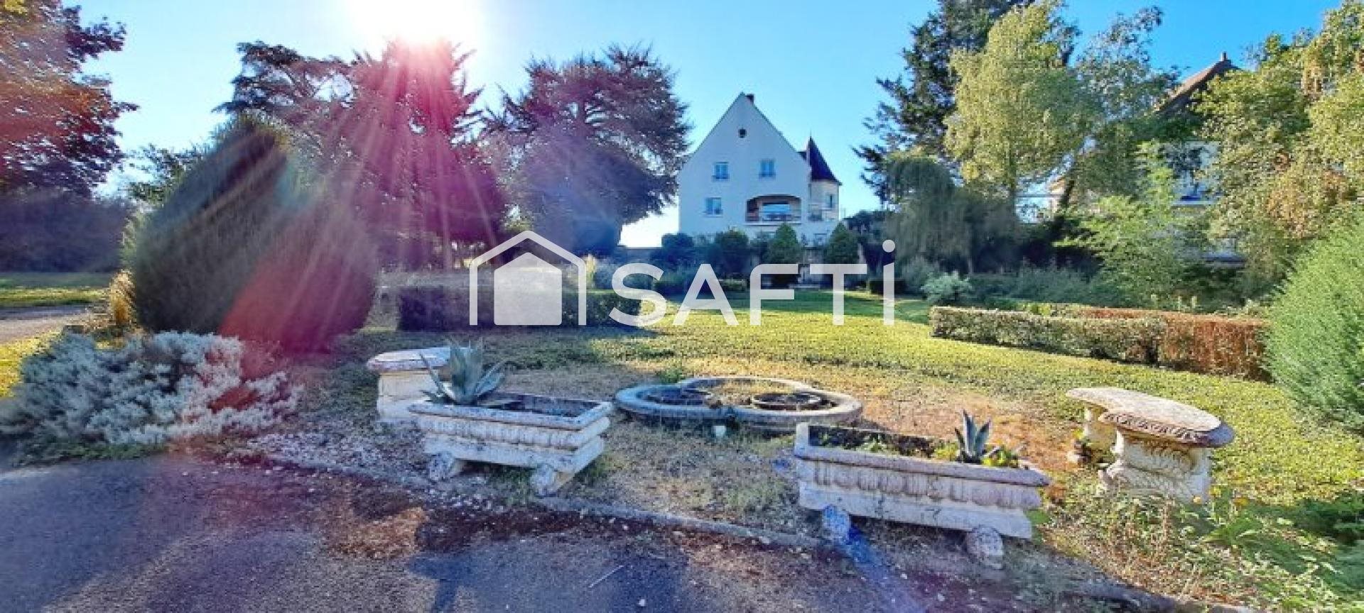 Maison à vendre, 315m², Rochecorbon