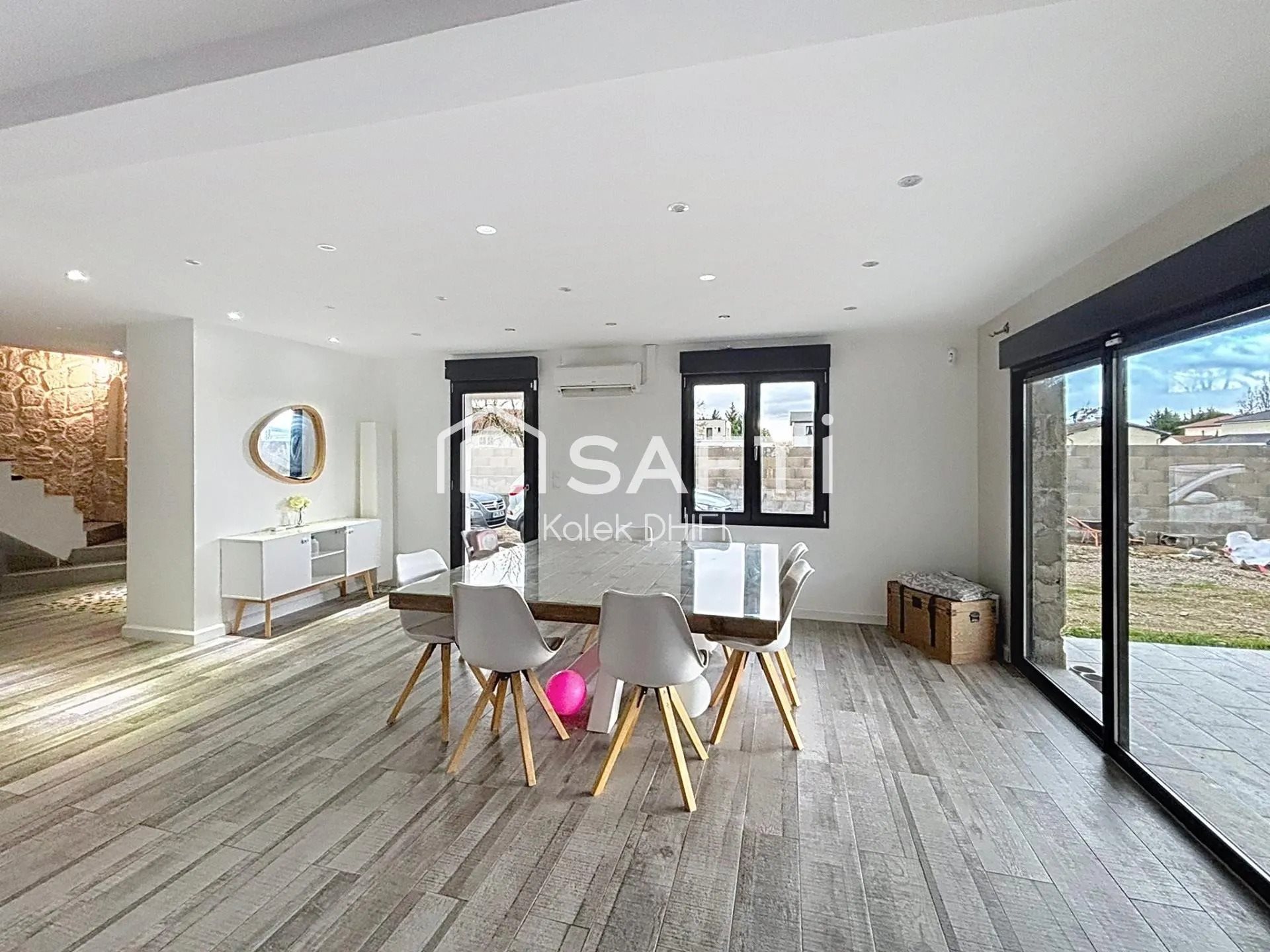 Maison à vendre, 170m², Auberives-sur-Varèze