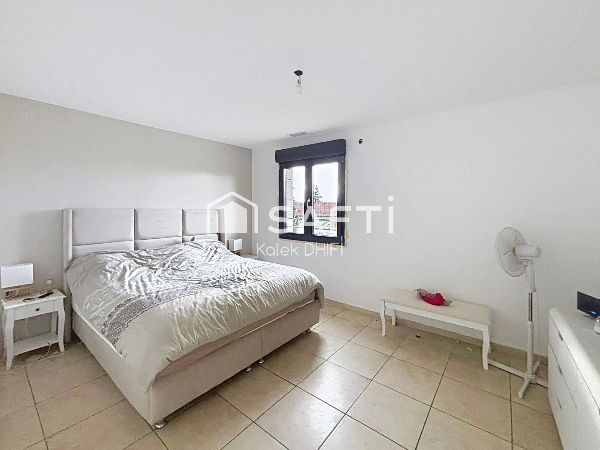 Maison à vendre, 170m², Auberives-sur-Varèze