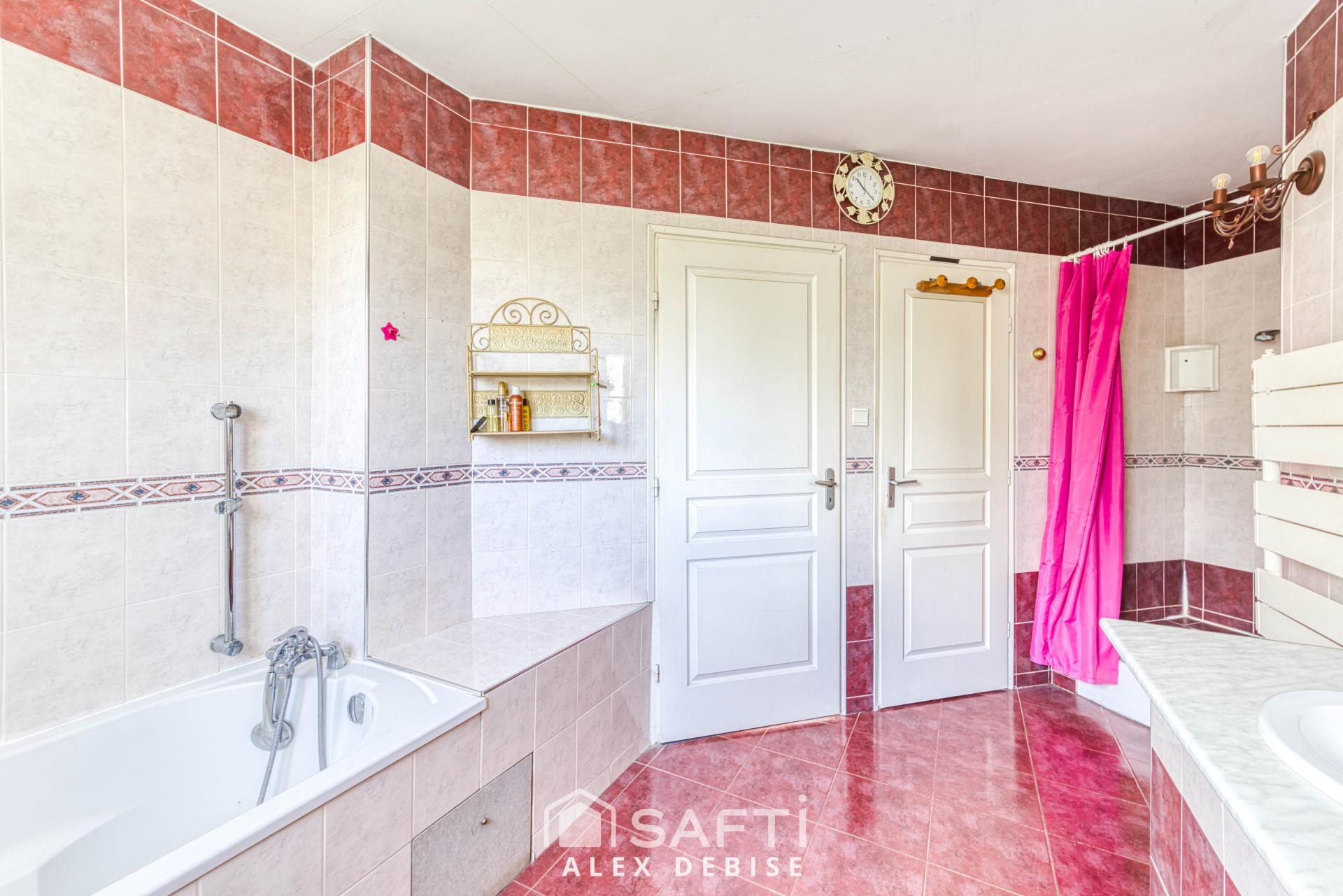 Maison à vendre, 174m², Chalamont
