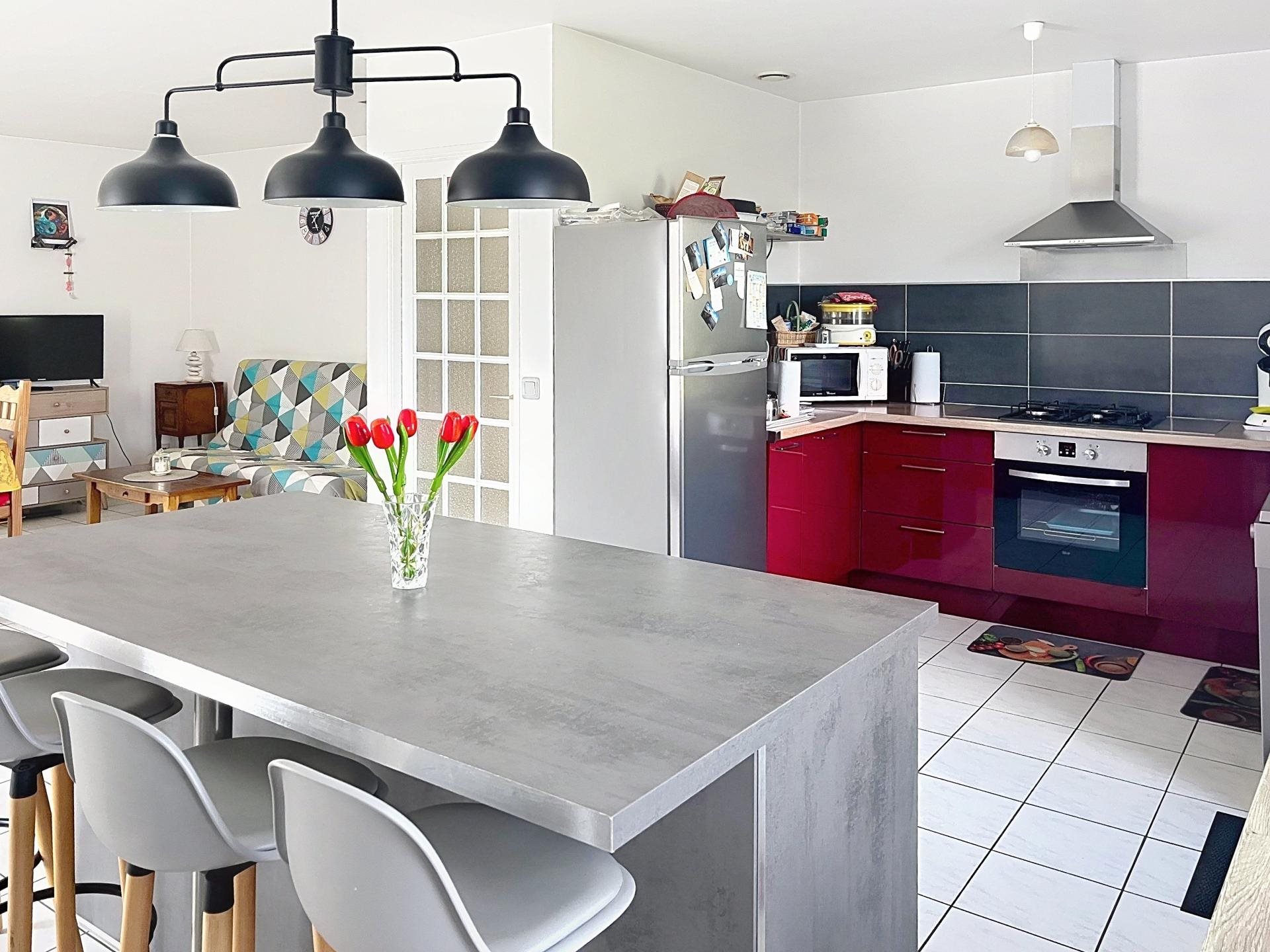 Maison à vendre, 92m², Saint-Urbain