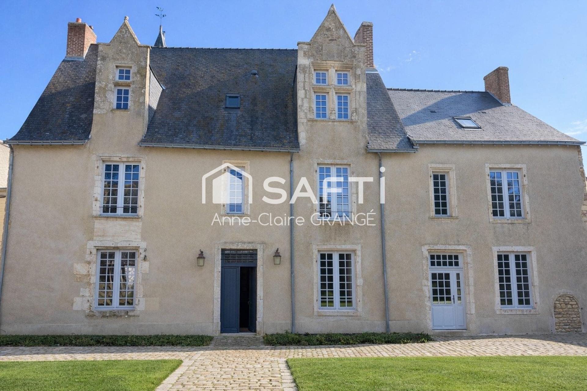 Maison à vendre, 279m², Coulans-sur-Gée