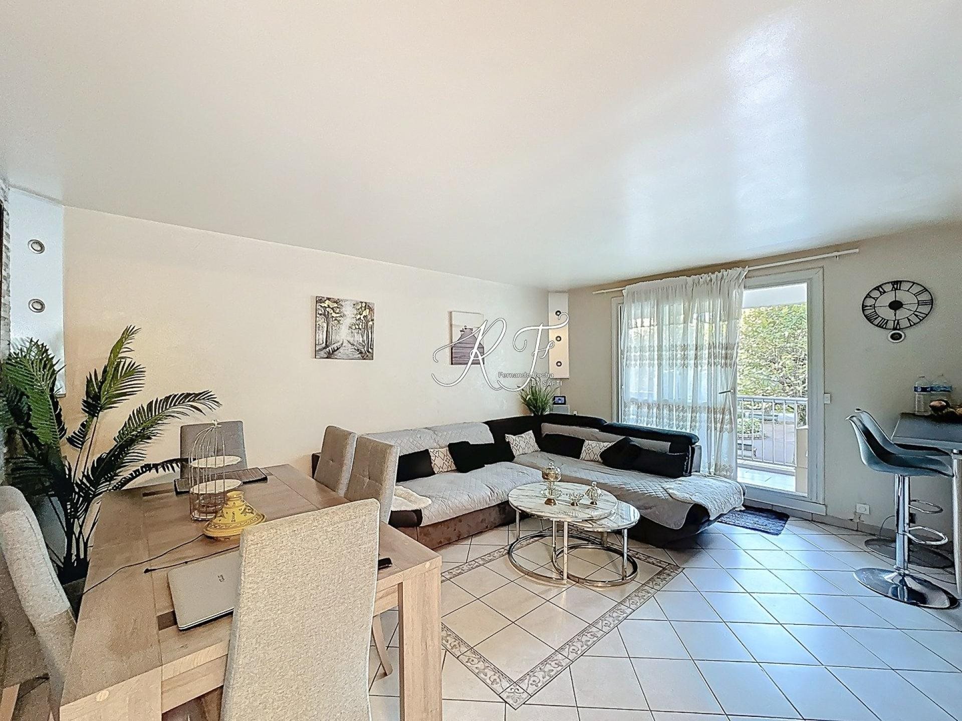 Appartement à vendre, 79m², Éragny
