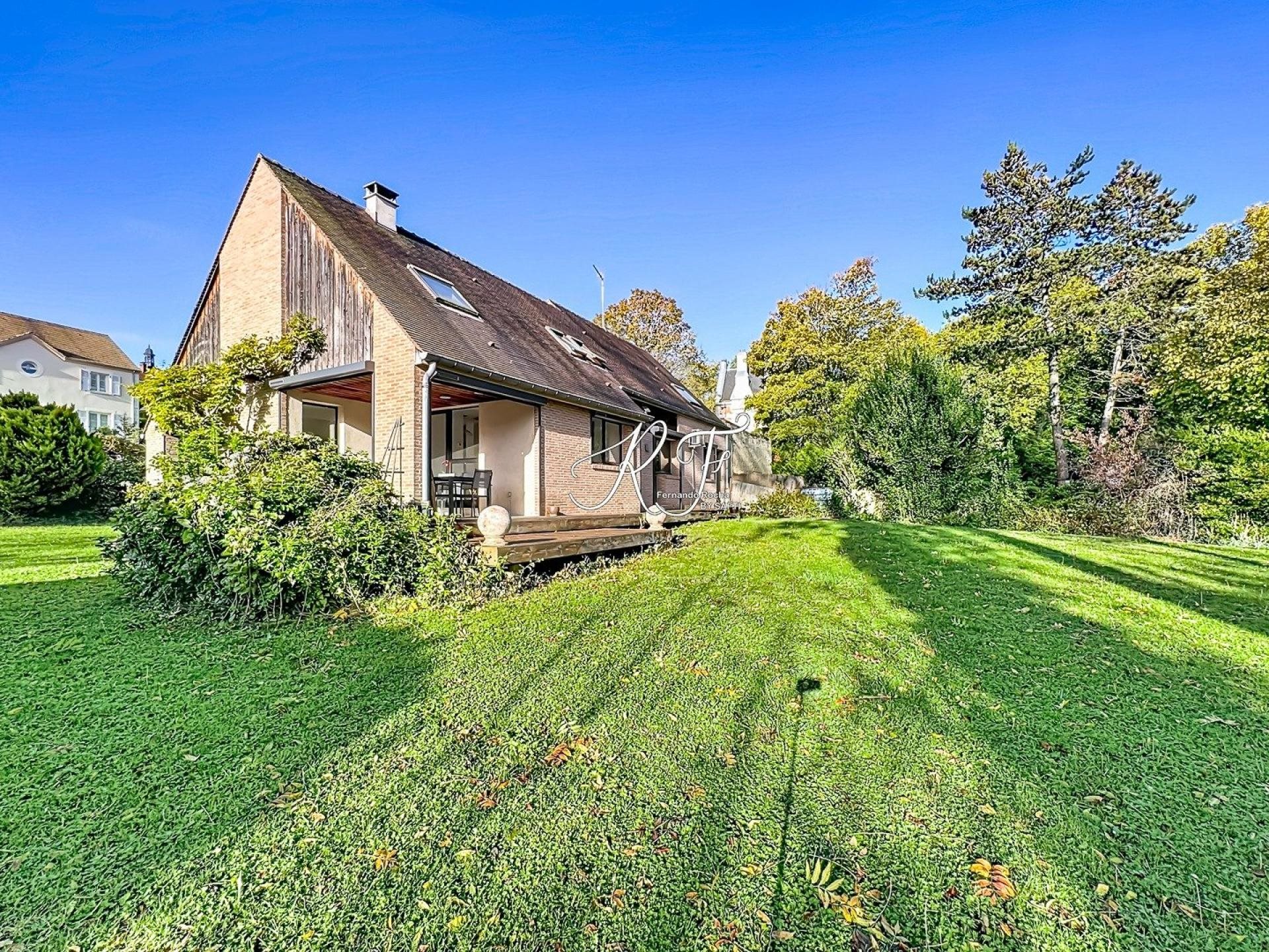 Maison à vendre, 155m², Jouy-le-Moutier