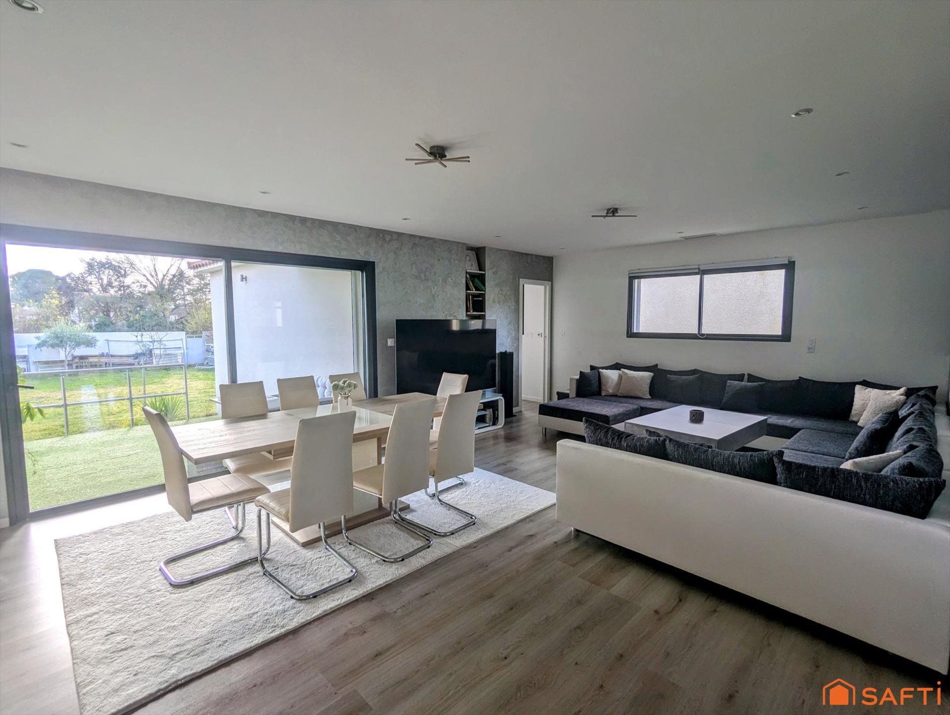 Maison à vendre, 168m², Saint-Geniès-de-Malgoirès