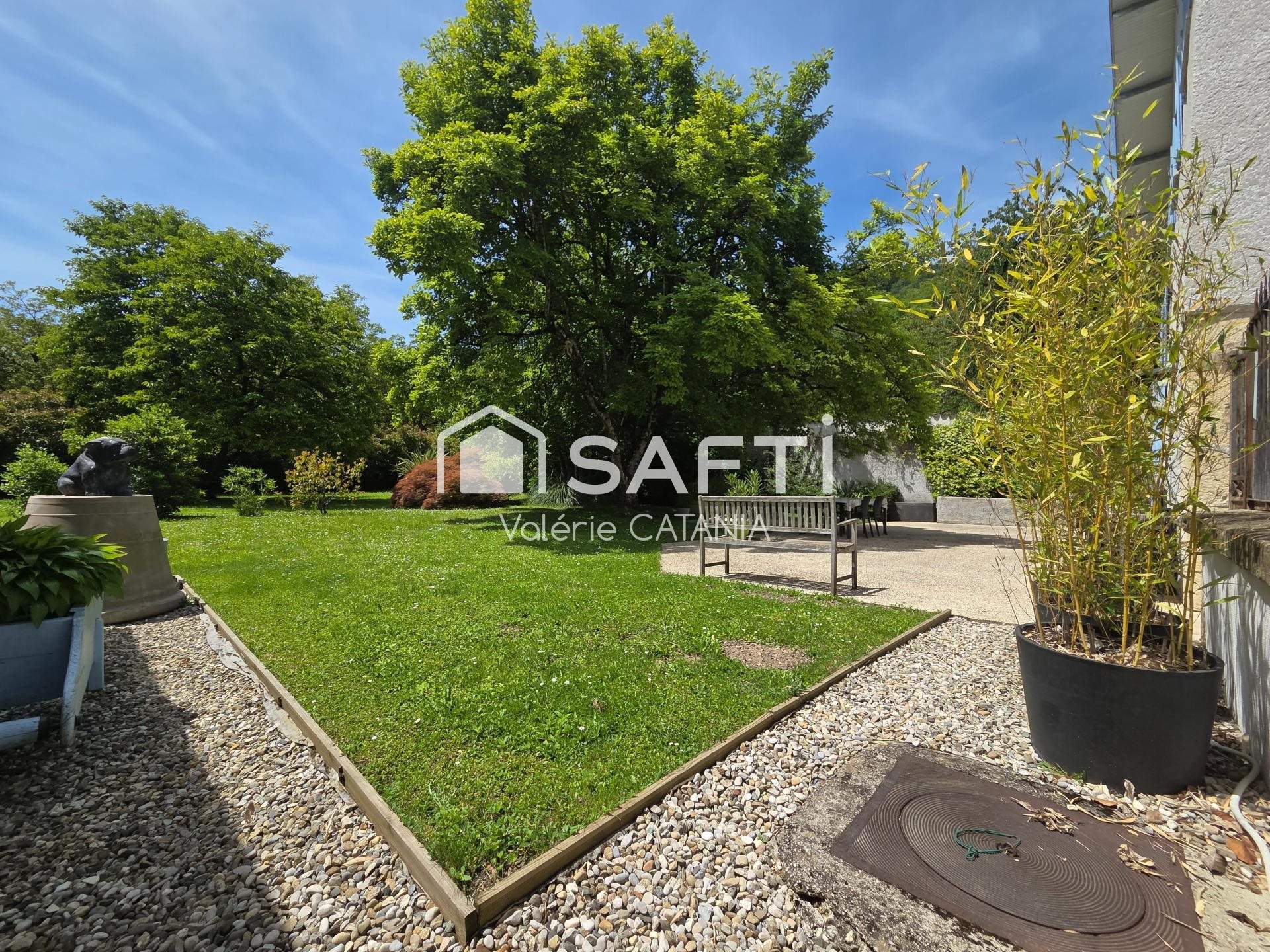 Maison à vendre, 300m², Tullins