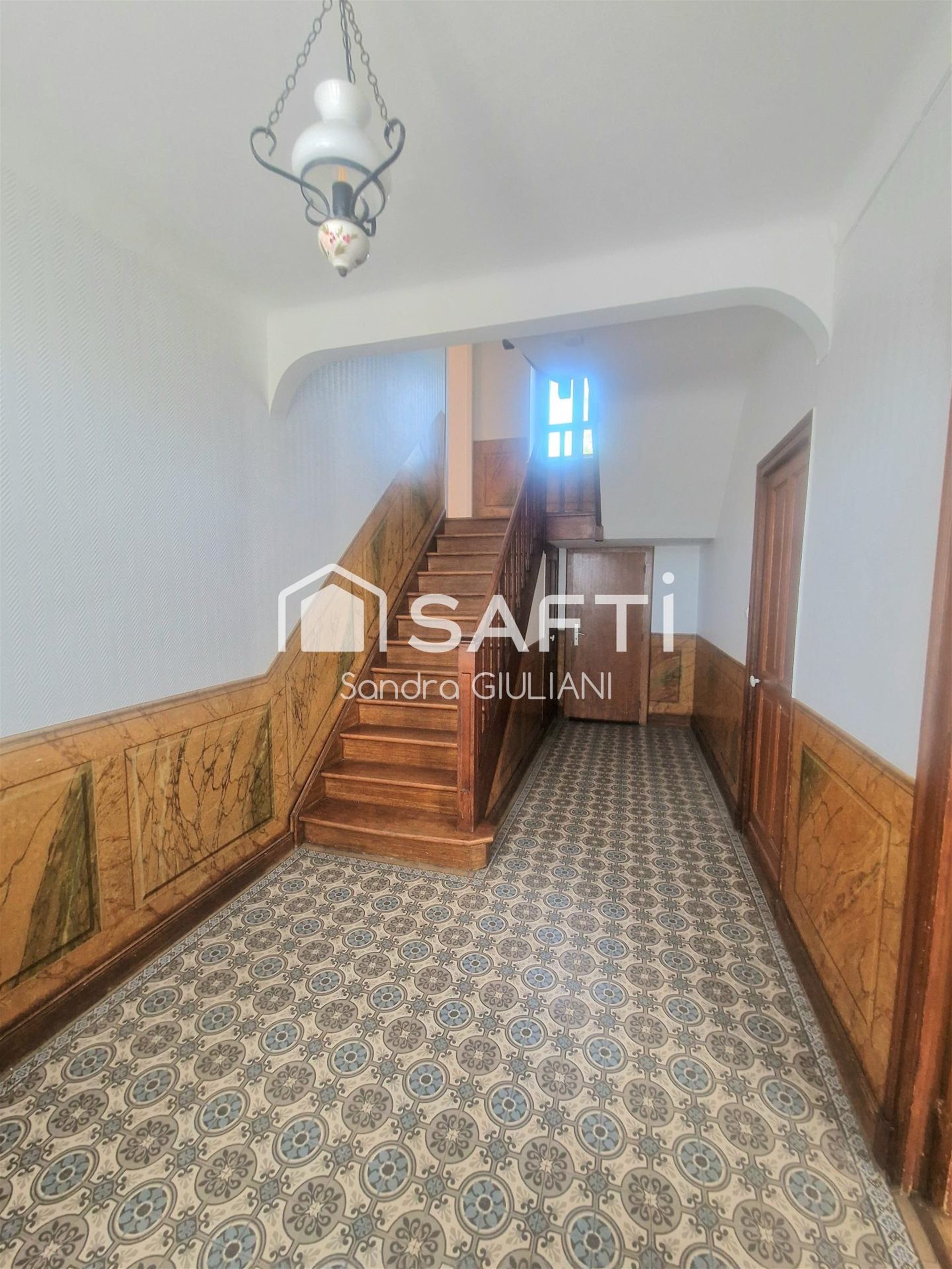Maison à louer, 178m², Mont-Saint-Martin