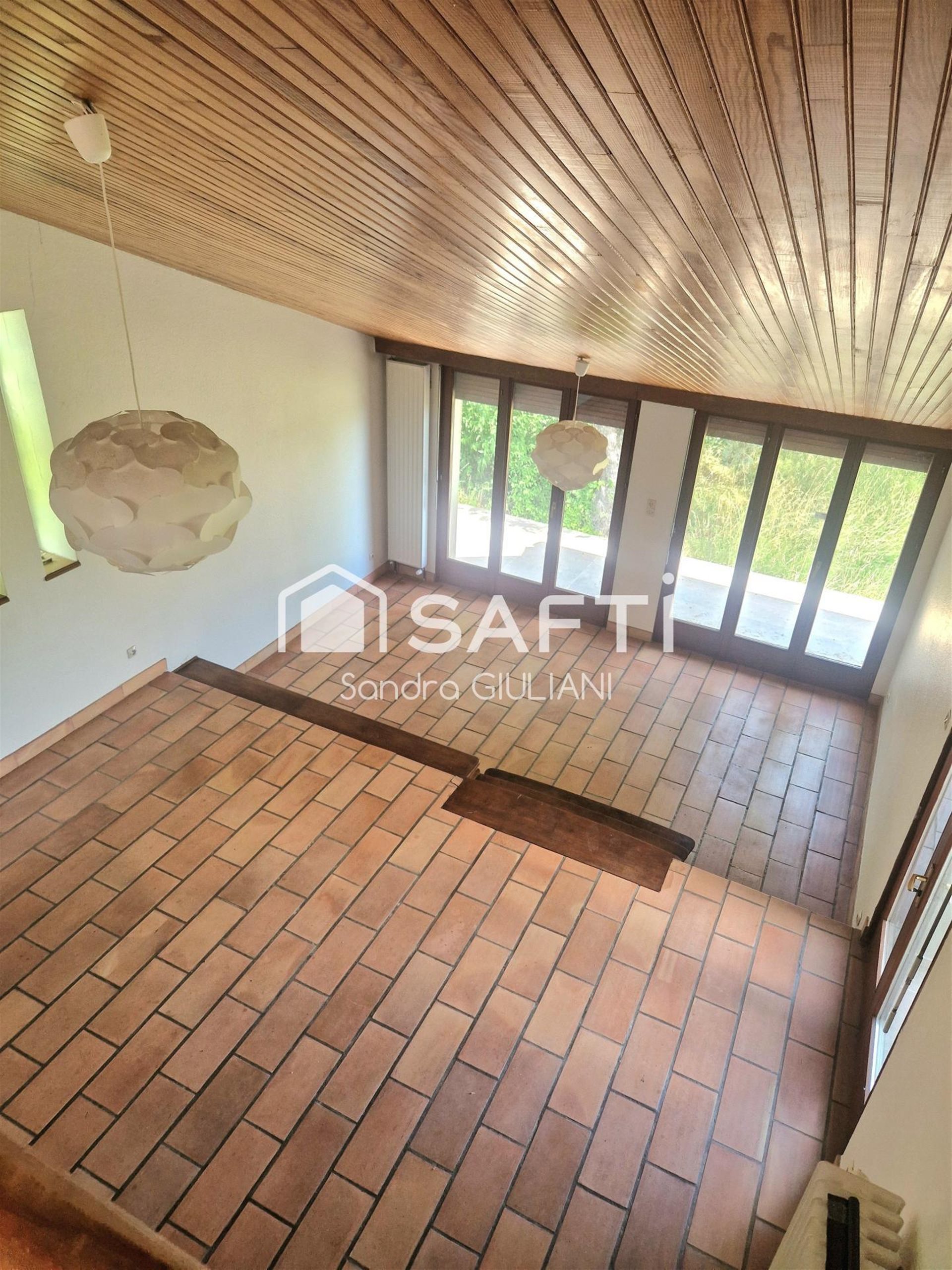 Maison à louer, 178m², Mont-Saint-Martin