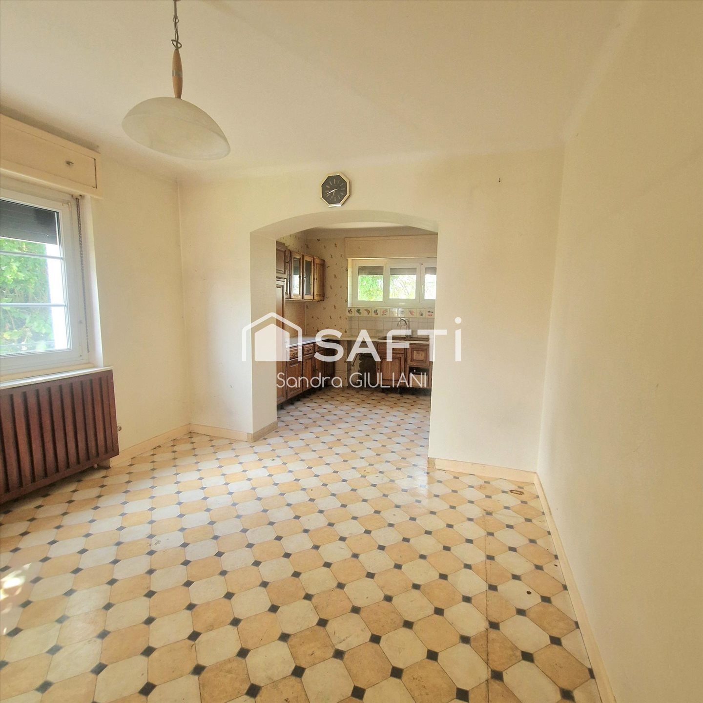 Maison à vendre, 186m², Mont-Saint-Martin