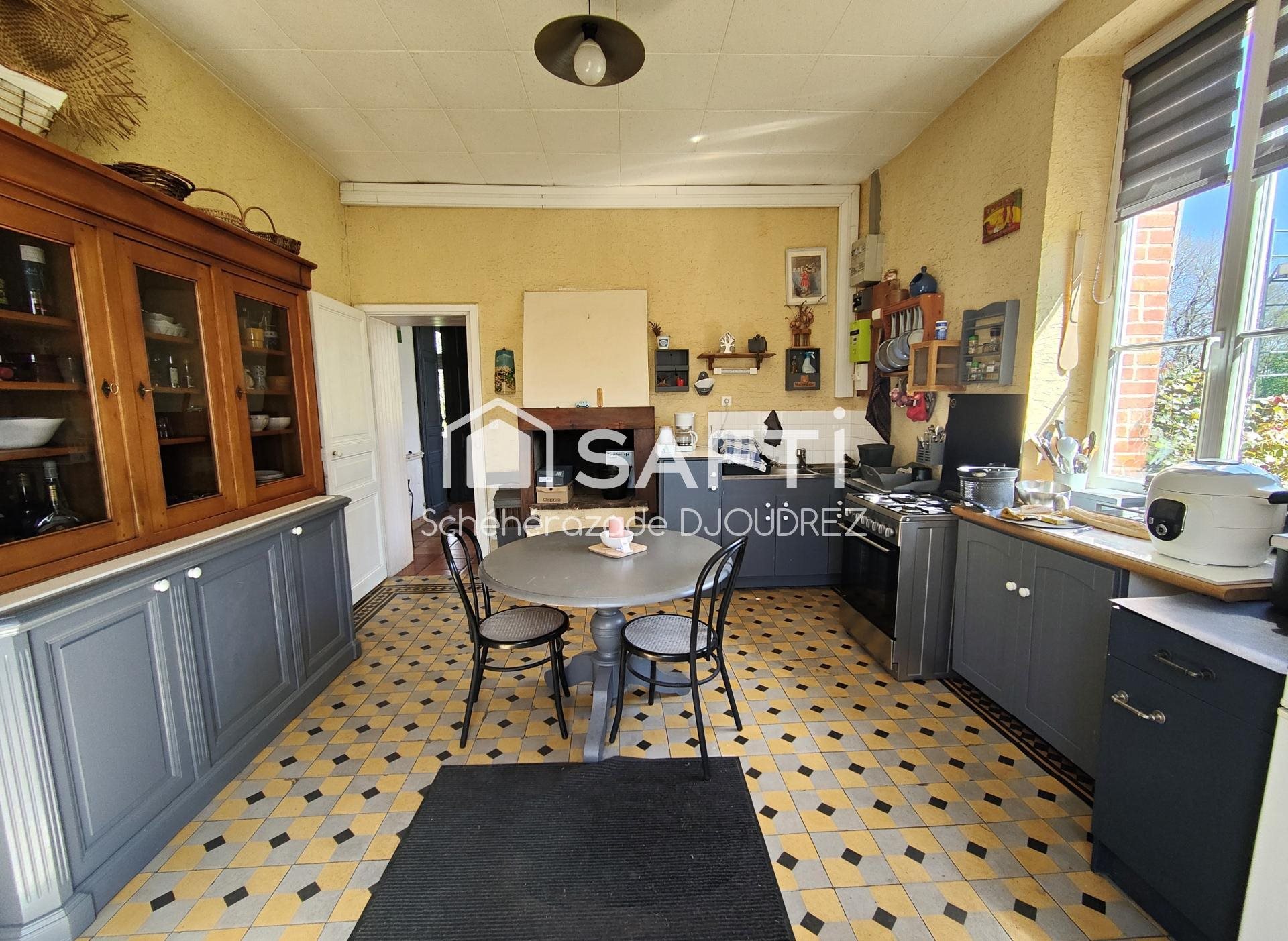 Maison à vendre, 232m², L'Herbergement