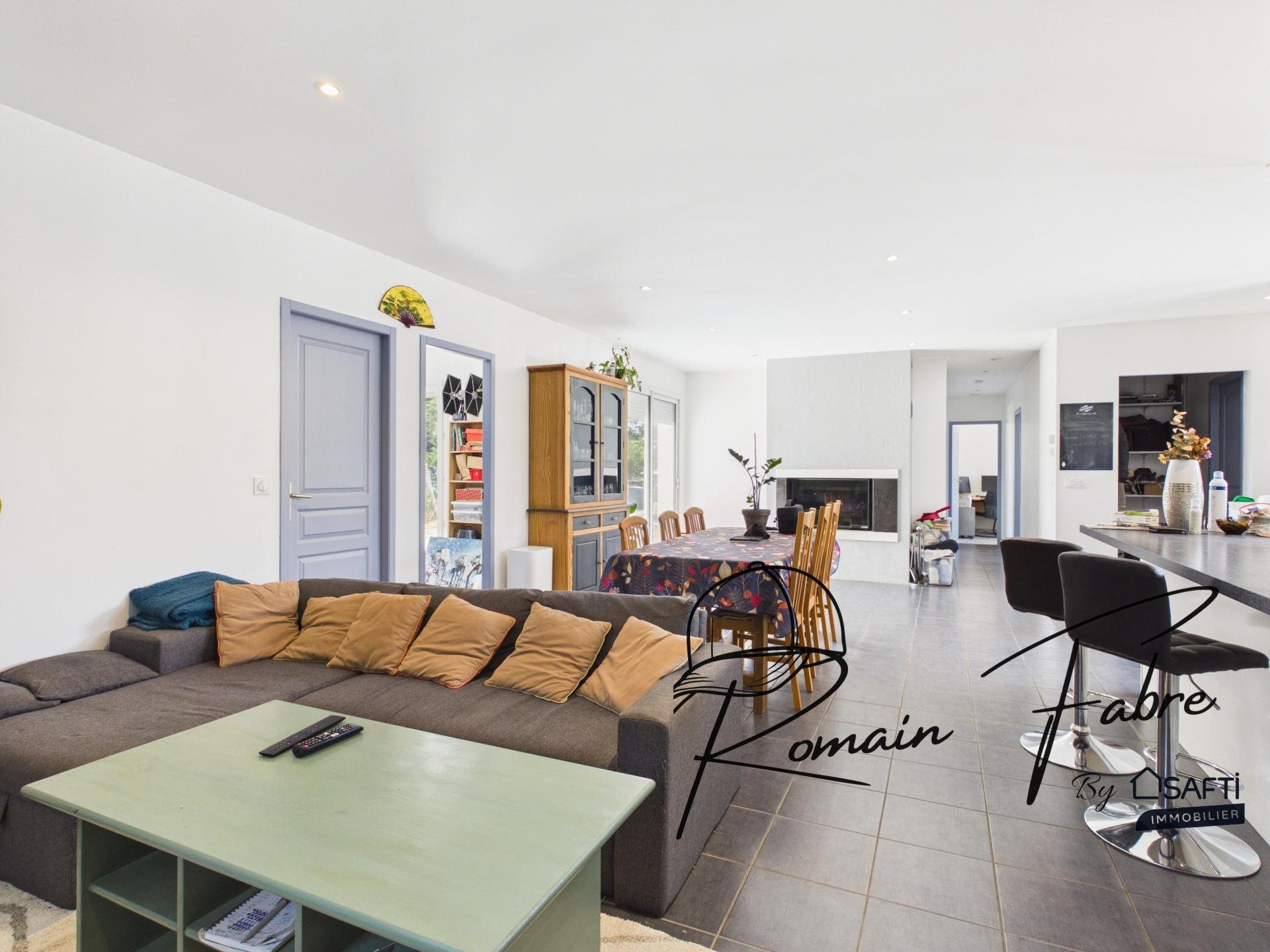 Maison à vendre, 122m², Cézac