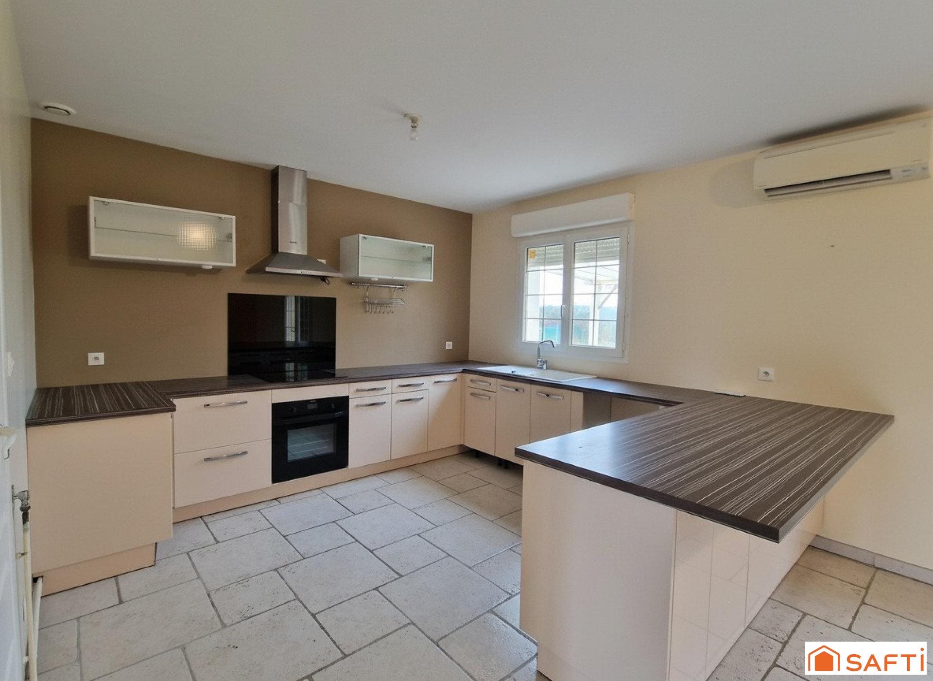 Maison à vendre, 136m², Égriselles-le-Bocage
