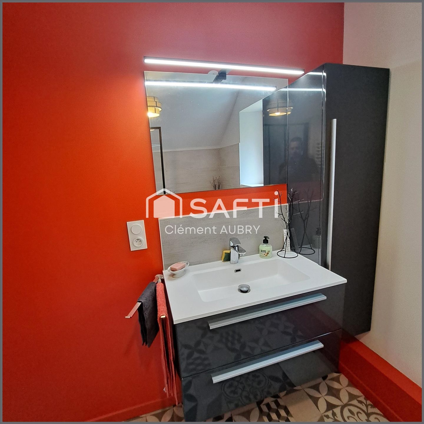Maison à vendre, 160m², Saint-Ouën-des-Toits