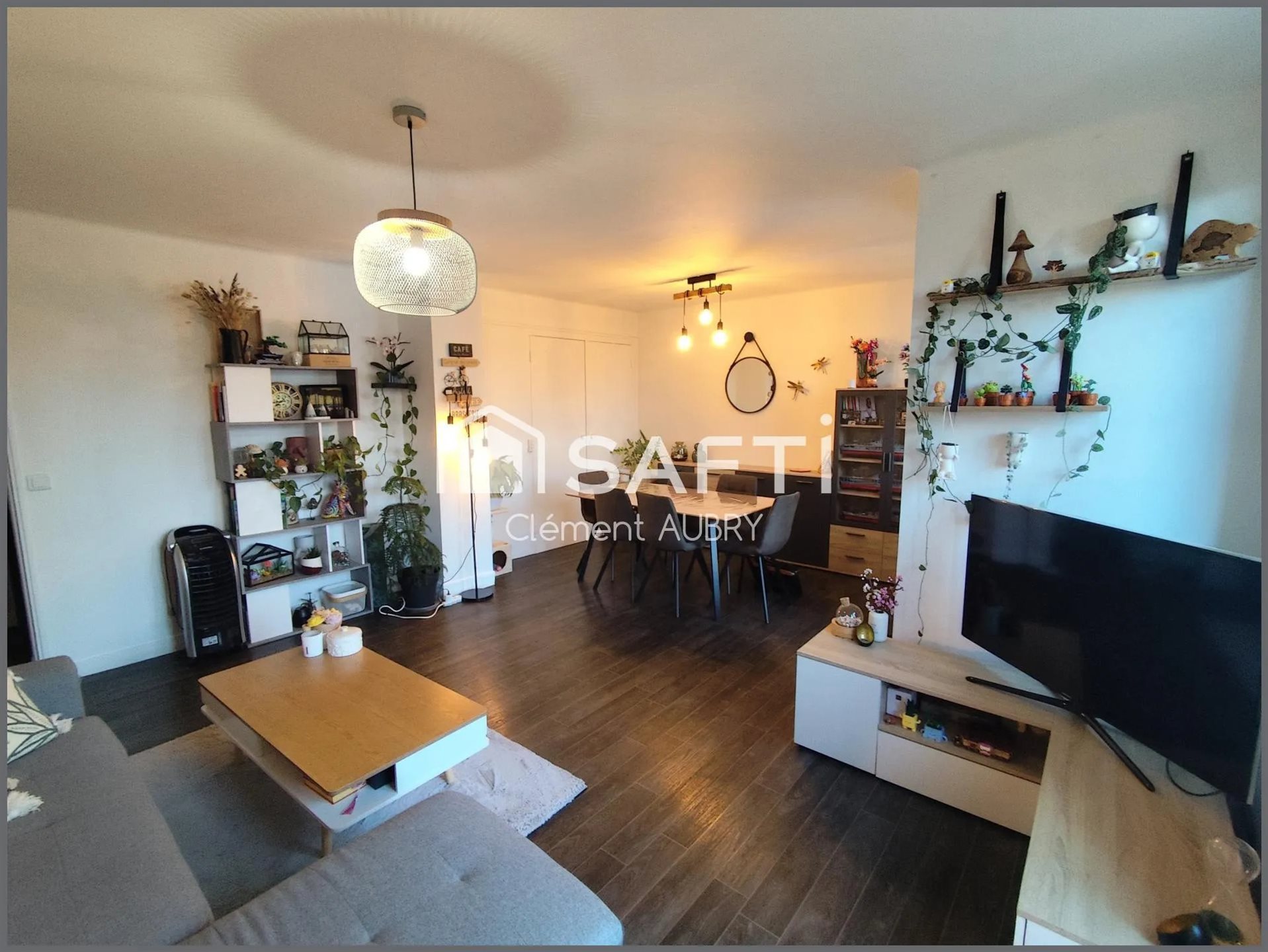 Appartement à vendre, 85m², Laval