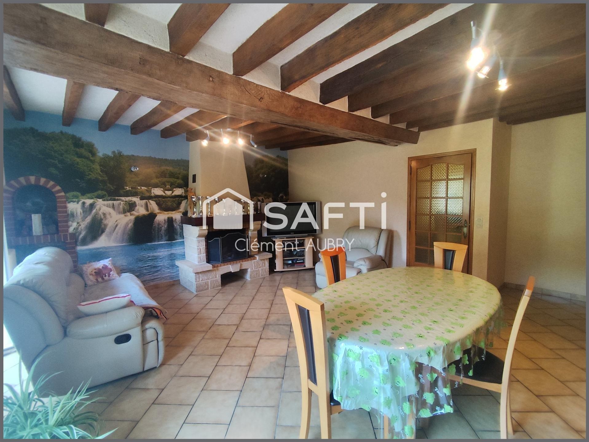 Maison à vendre, 112m², Saint-Saturnin-du-Limet