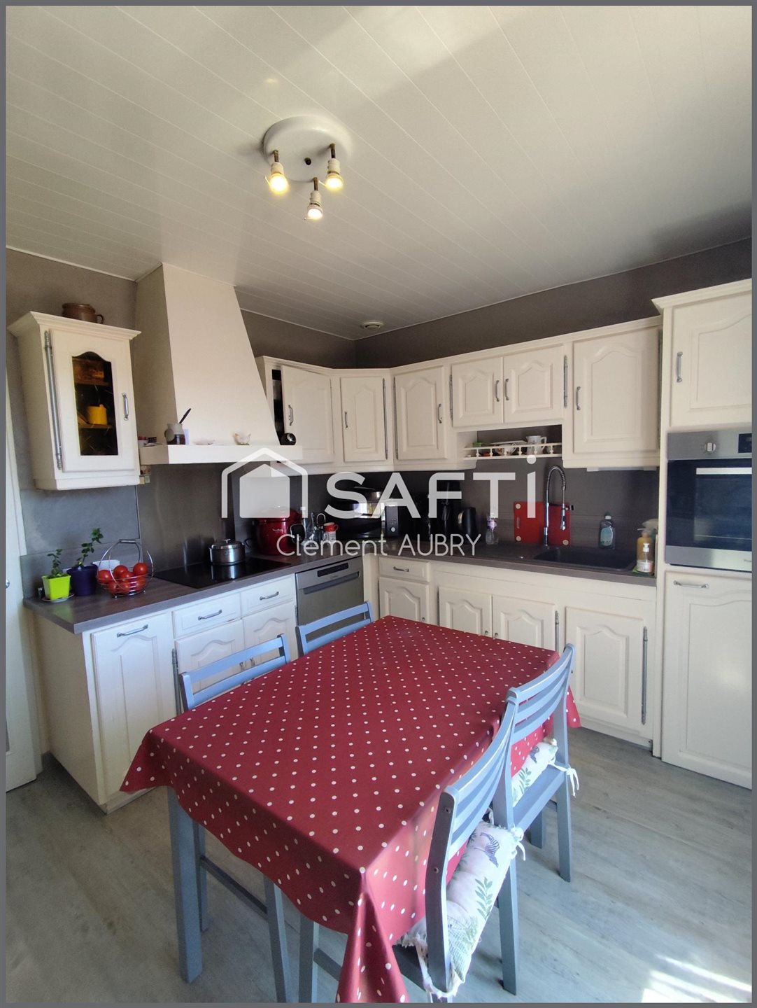 Maison à vendre, 87m², Saint-Ouën-des-Toits
