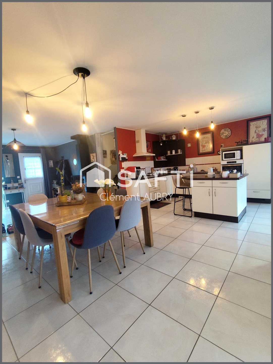 Maison à vendre, 153m², Saint-Ouën-des-Toits