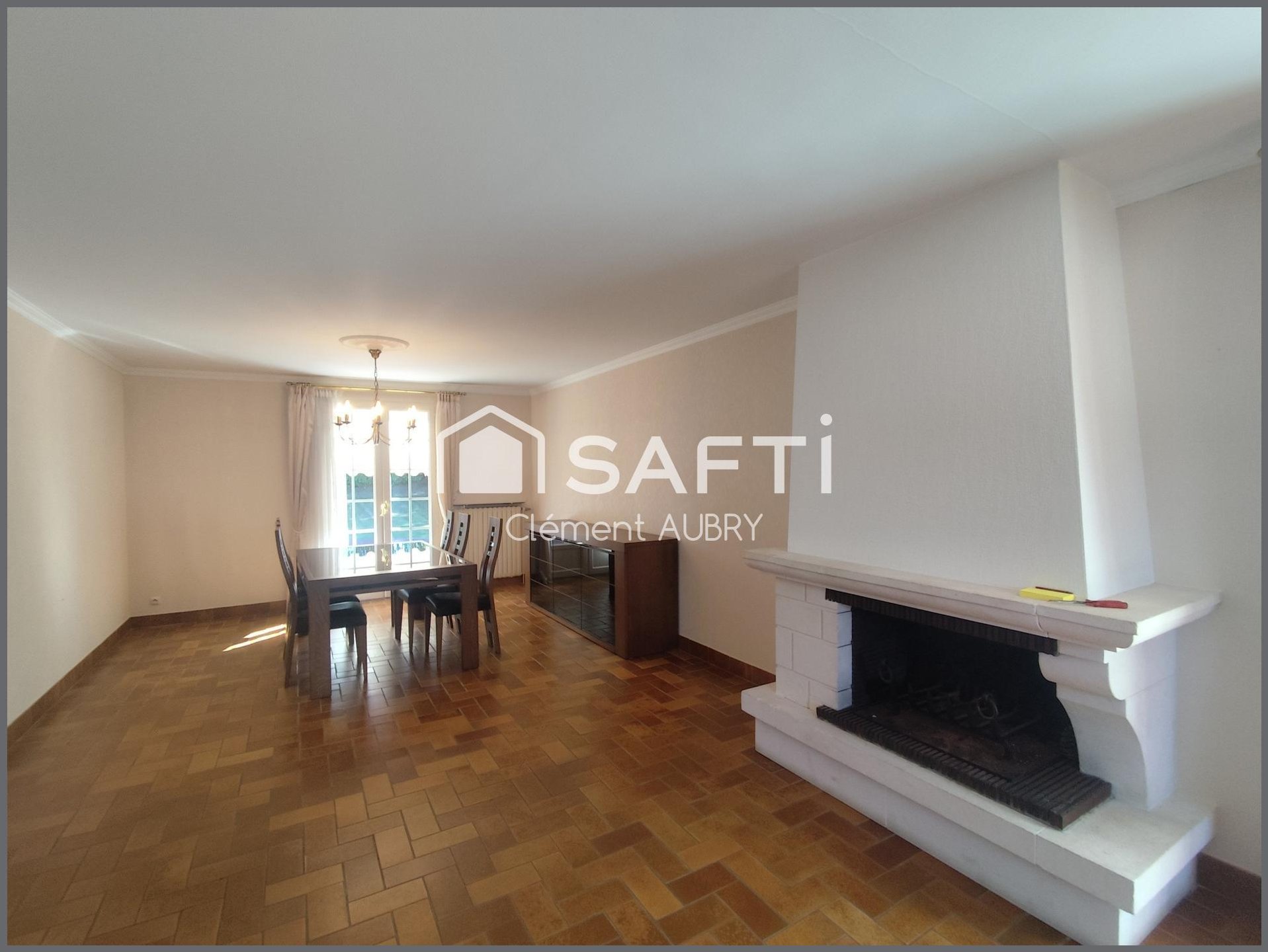 Maison à vendre, 174m², Saint-Ouën-des-Toits
