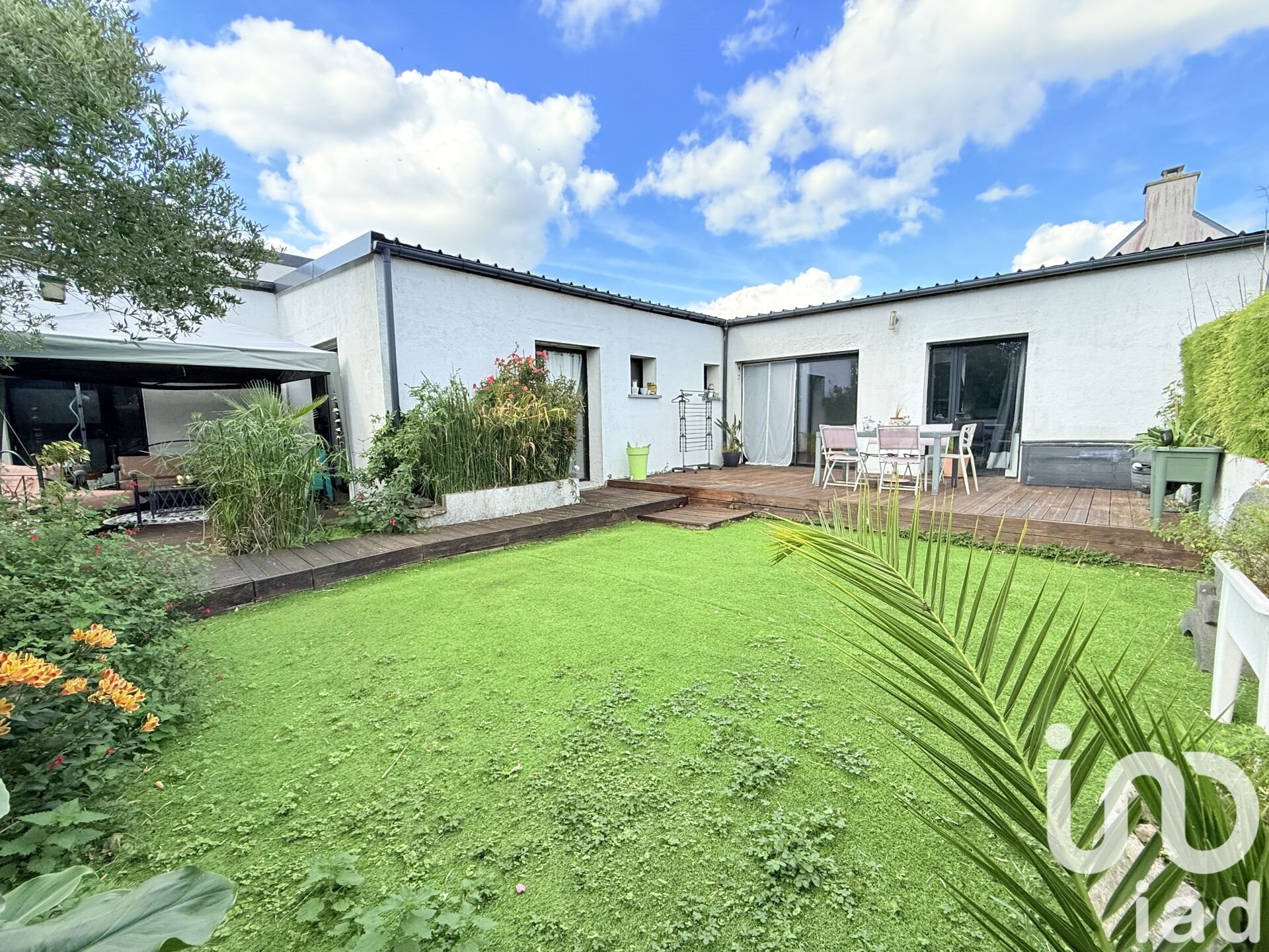 Maison à vendre, 157m², Ambon