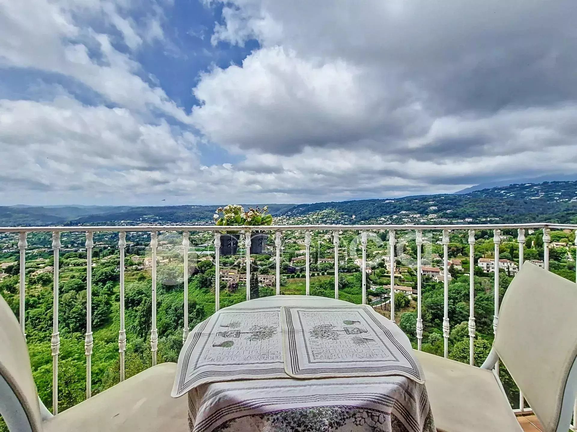 Appartement à vendre, 42m², Saint-Paul-de-Vence