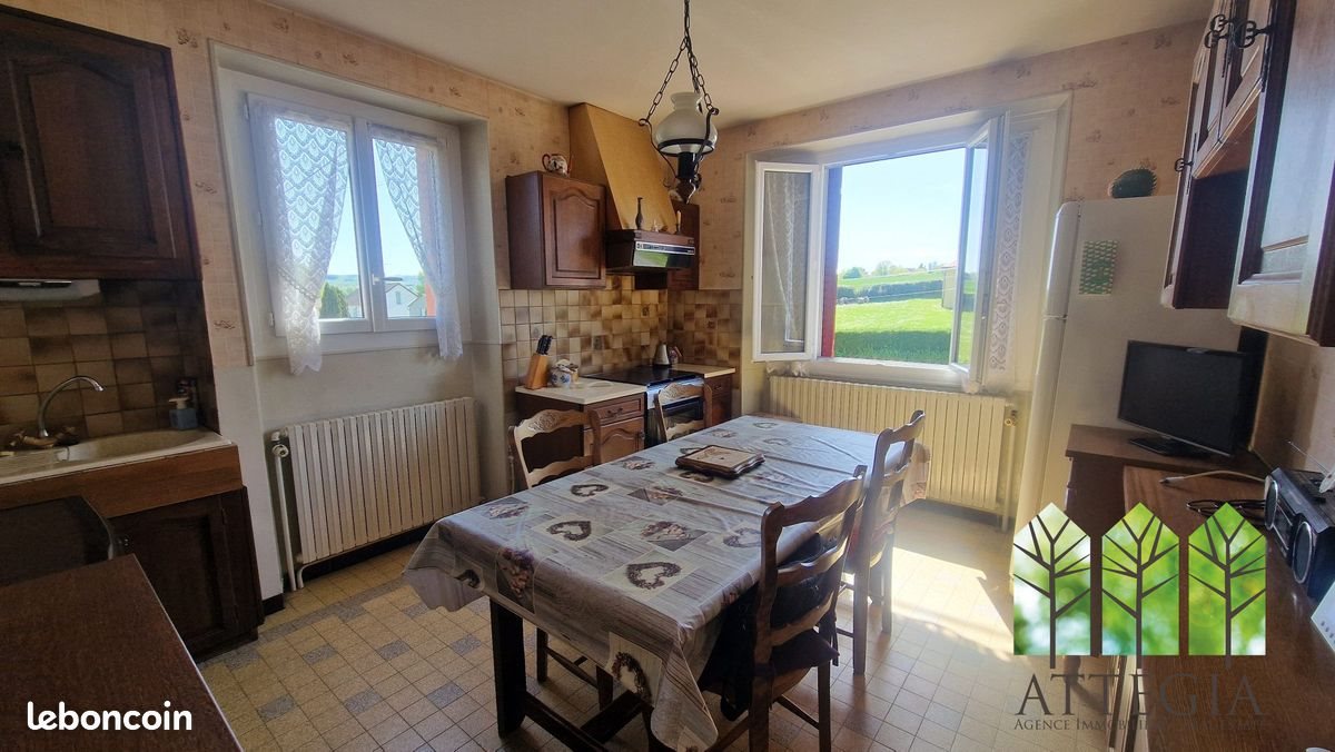 Maison à vendre, 100m², Boussac-Bourg