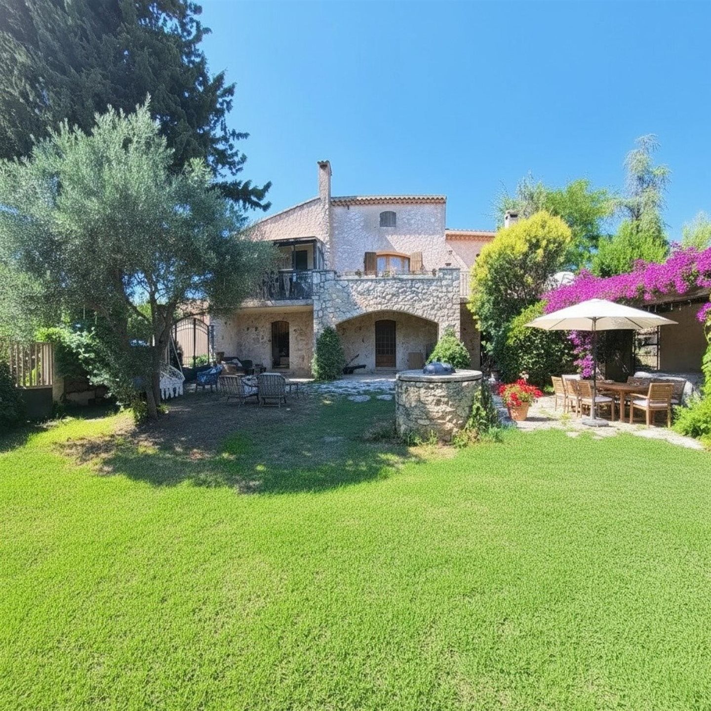 Maison à vendre, 205m², Robion