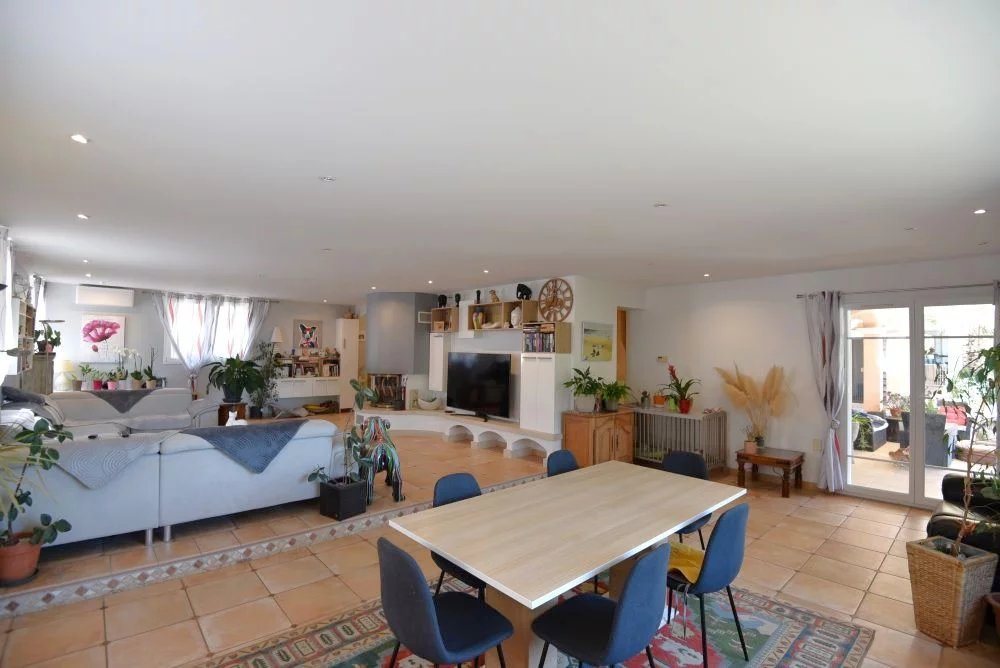 Maison à vendre, 230m², Fayence