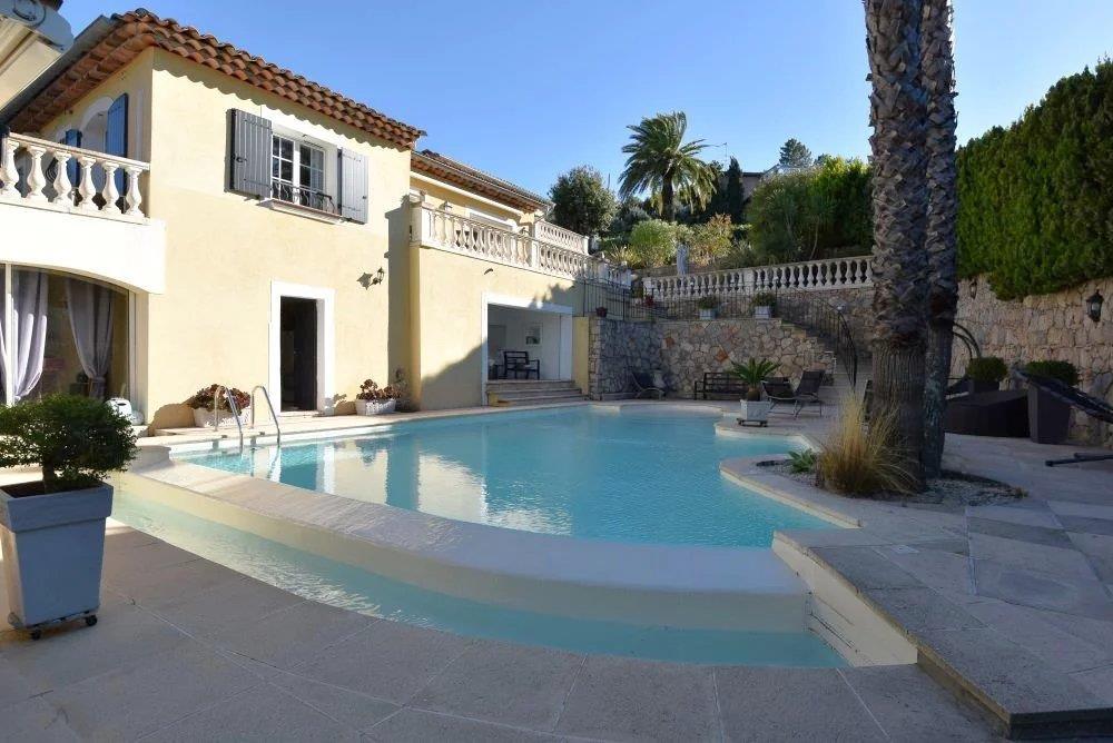 Maison à vendre, 206m², Les Adrets-de-l'Estérel