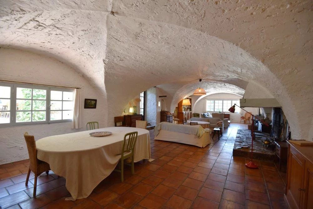 Maison à vendre, 372m², Tourrettes