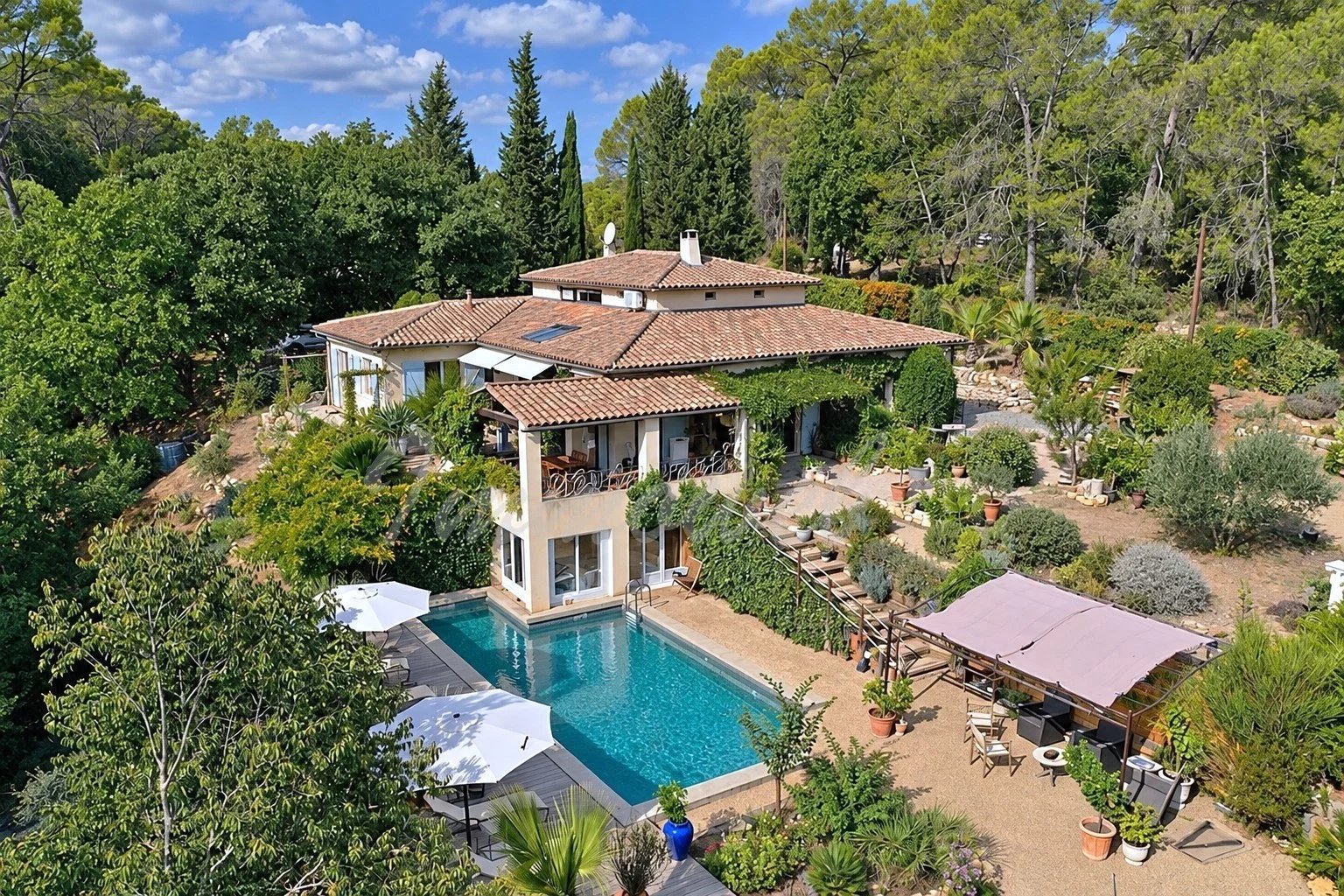 Maison à vendre, 220m², Tourrettes