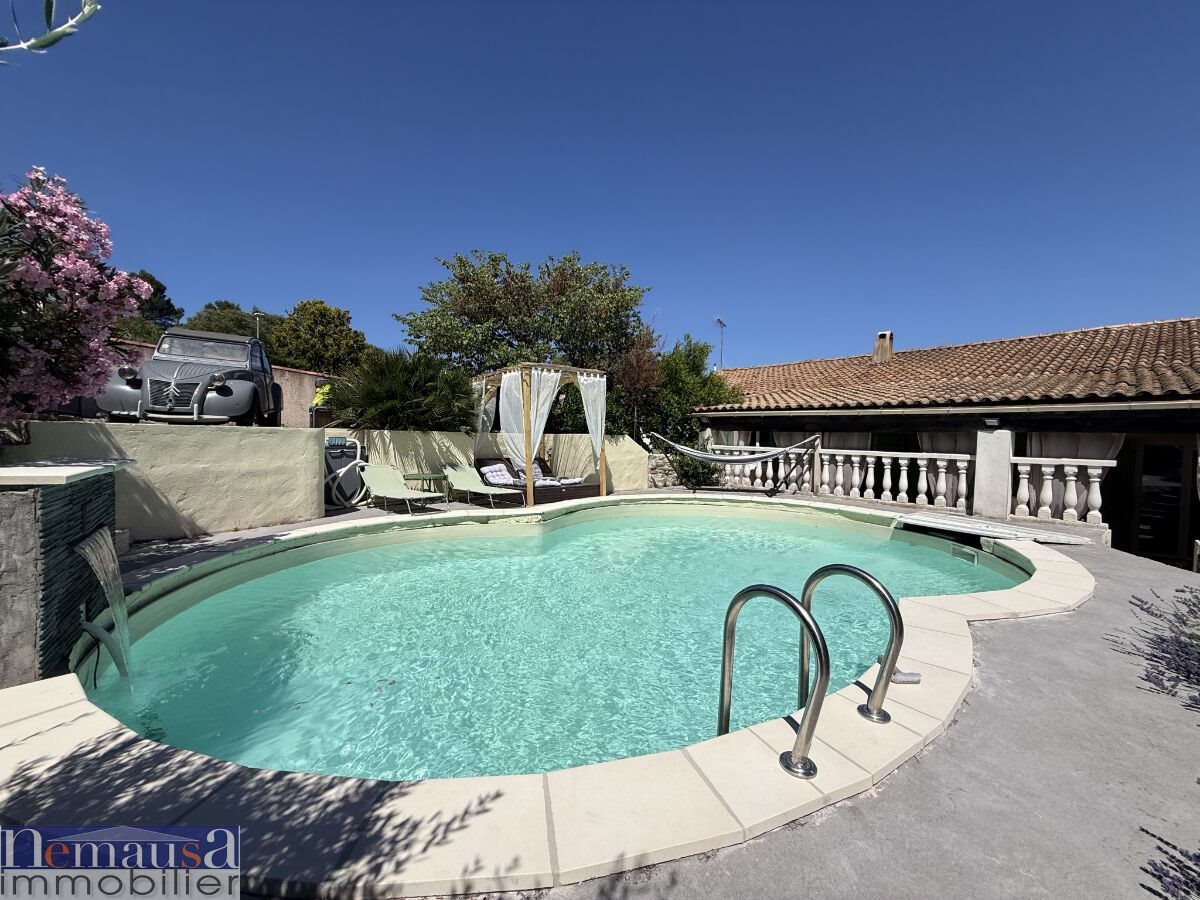 Maison à vendre, 136m², Nîmes