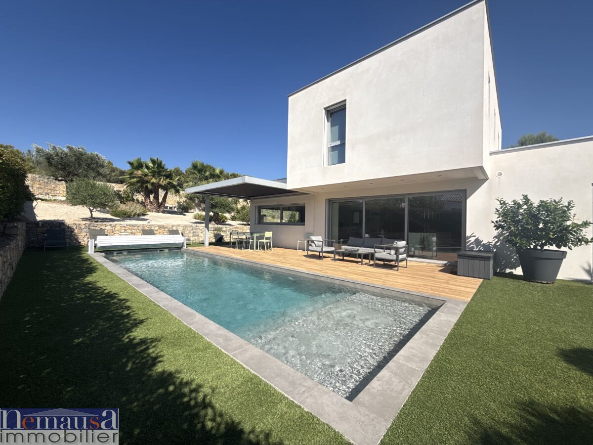 Maison à vendre, 127m², Nîmes