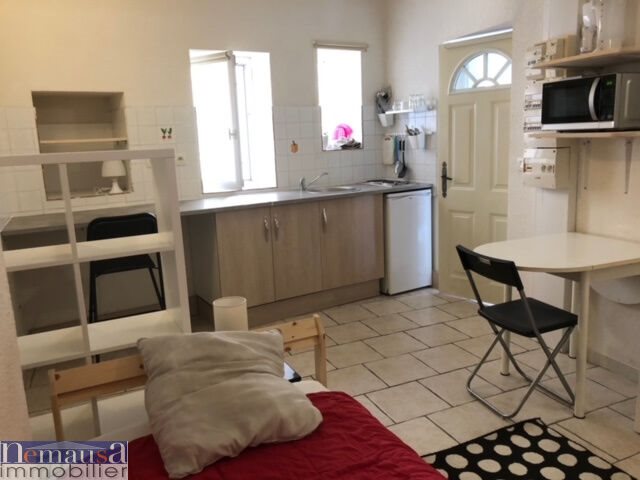 Appartement à louer, 18m², Nîmes