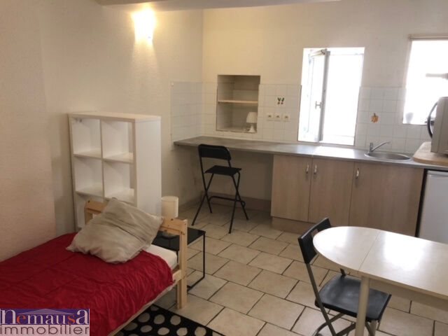 Appartement à louer, 18m², Nîmes