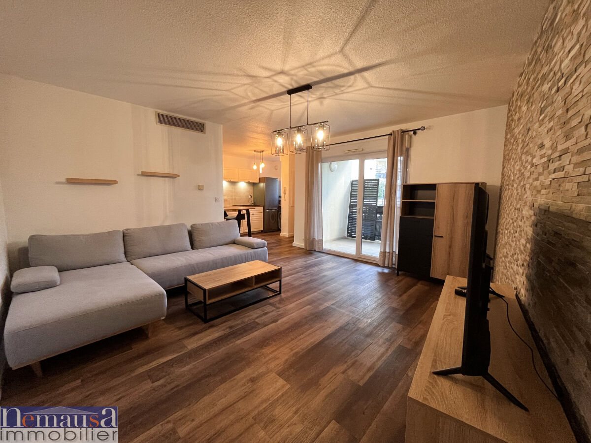 Appartement à louer, 61m², Nîmes