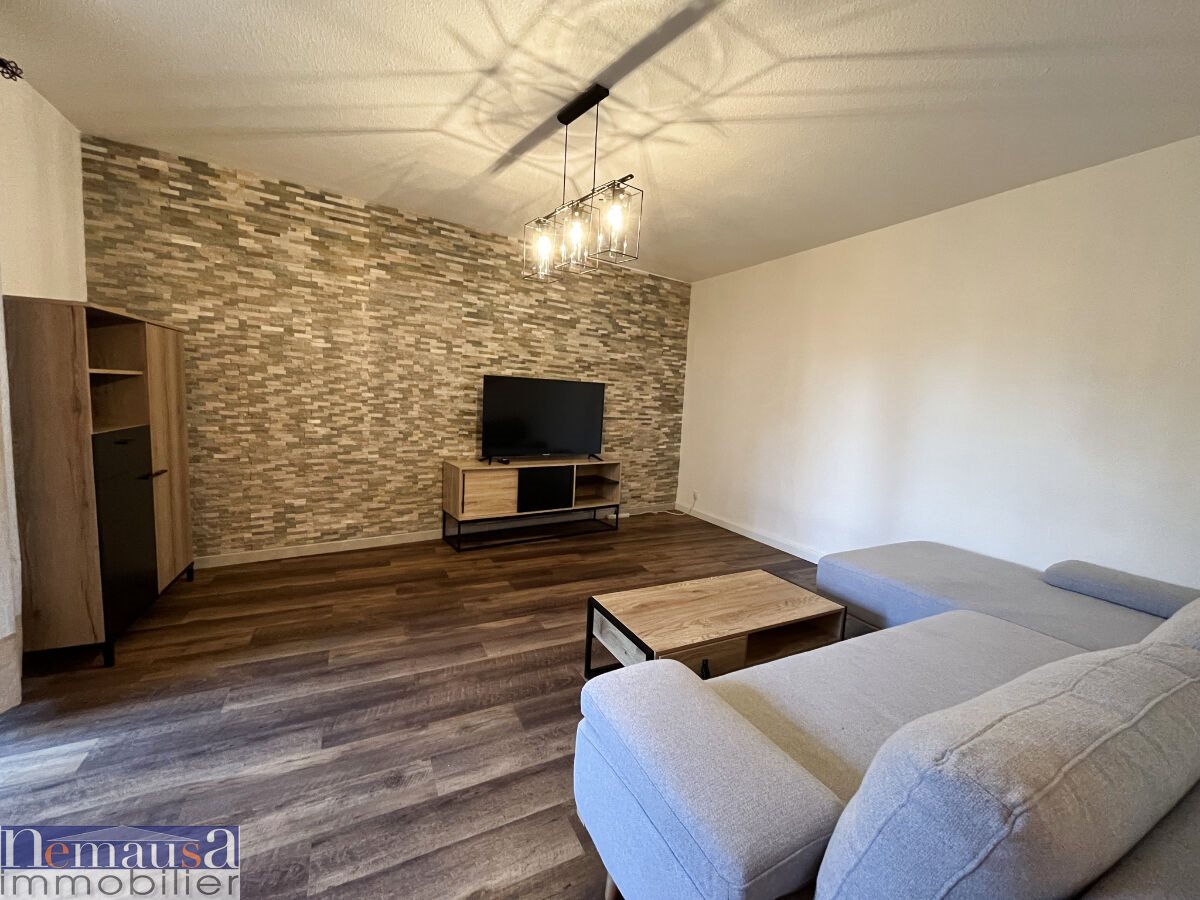 Appartement à louer, 61m², Nîmes