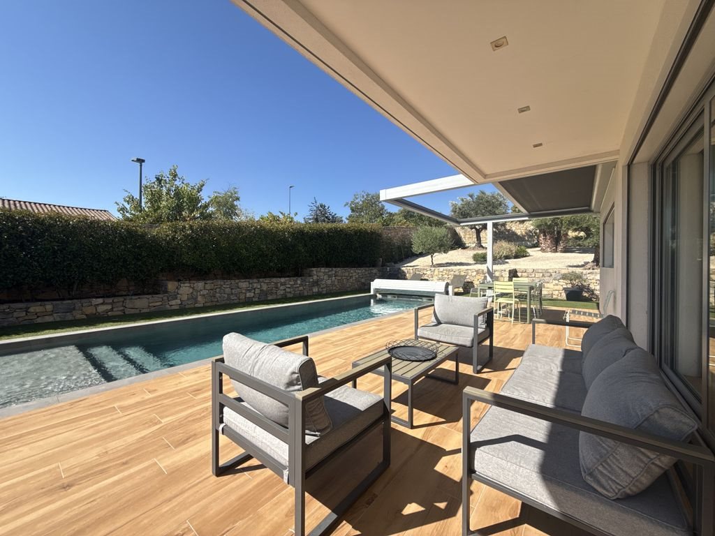 Maison à vendre, 127m², Nîmes