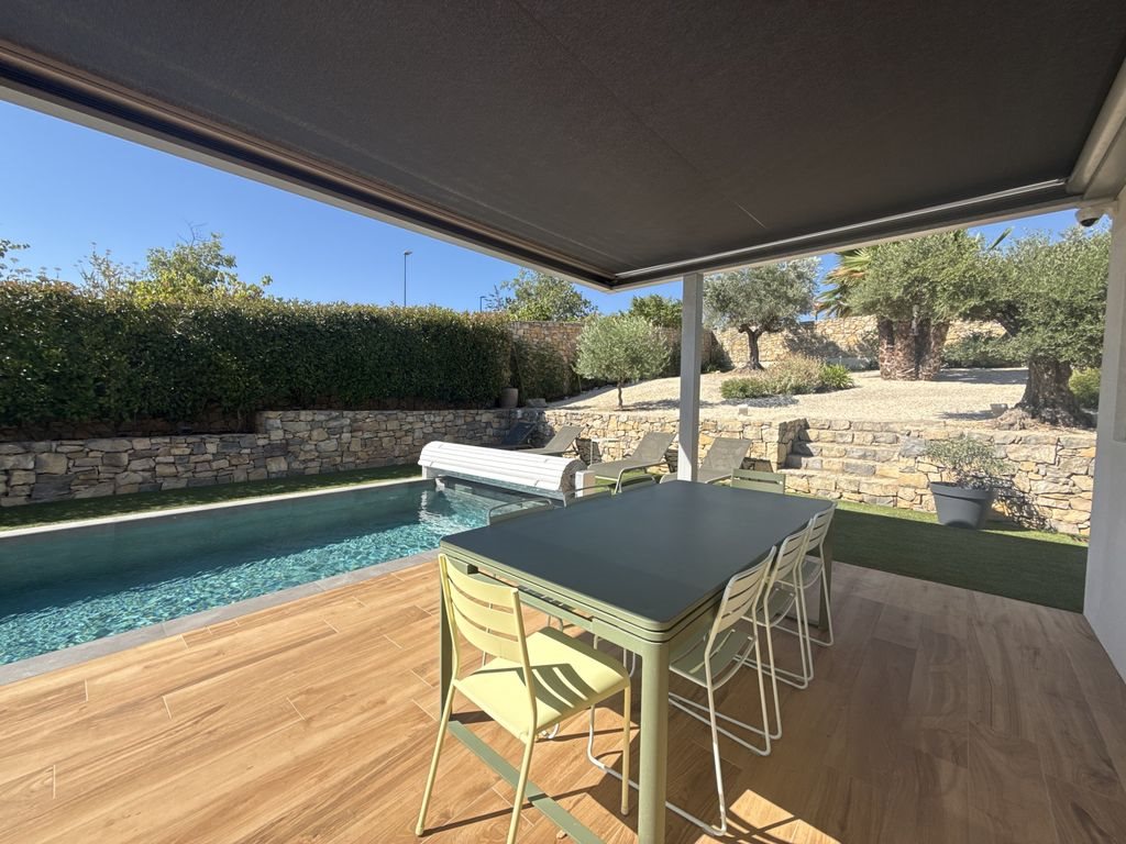 Maison à vendre, 127m², Nîmes
