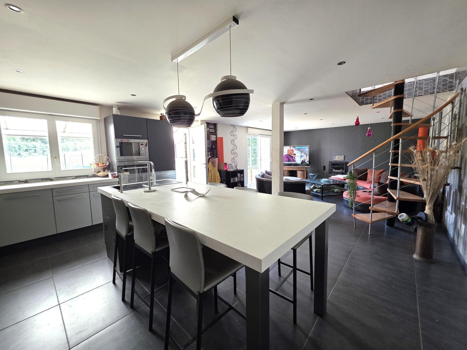 Maison à vendre, 145m², Baugé