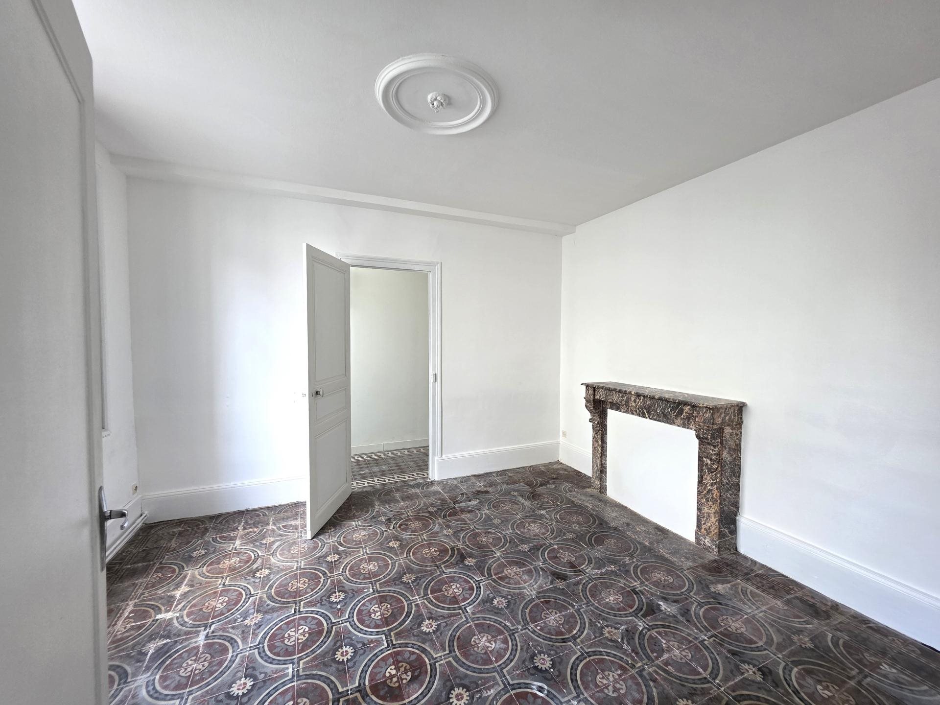 Maison à vendre, 183m², Vernoil-le-Fourrier