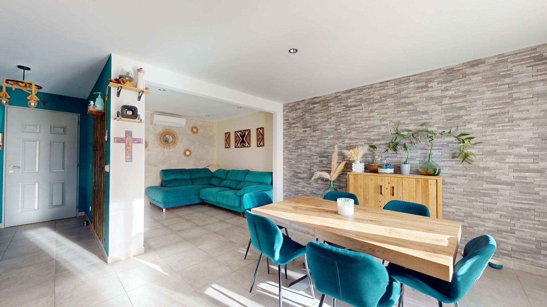 Maison à vendre, 90m², Forcalqueiret