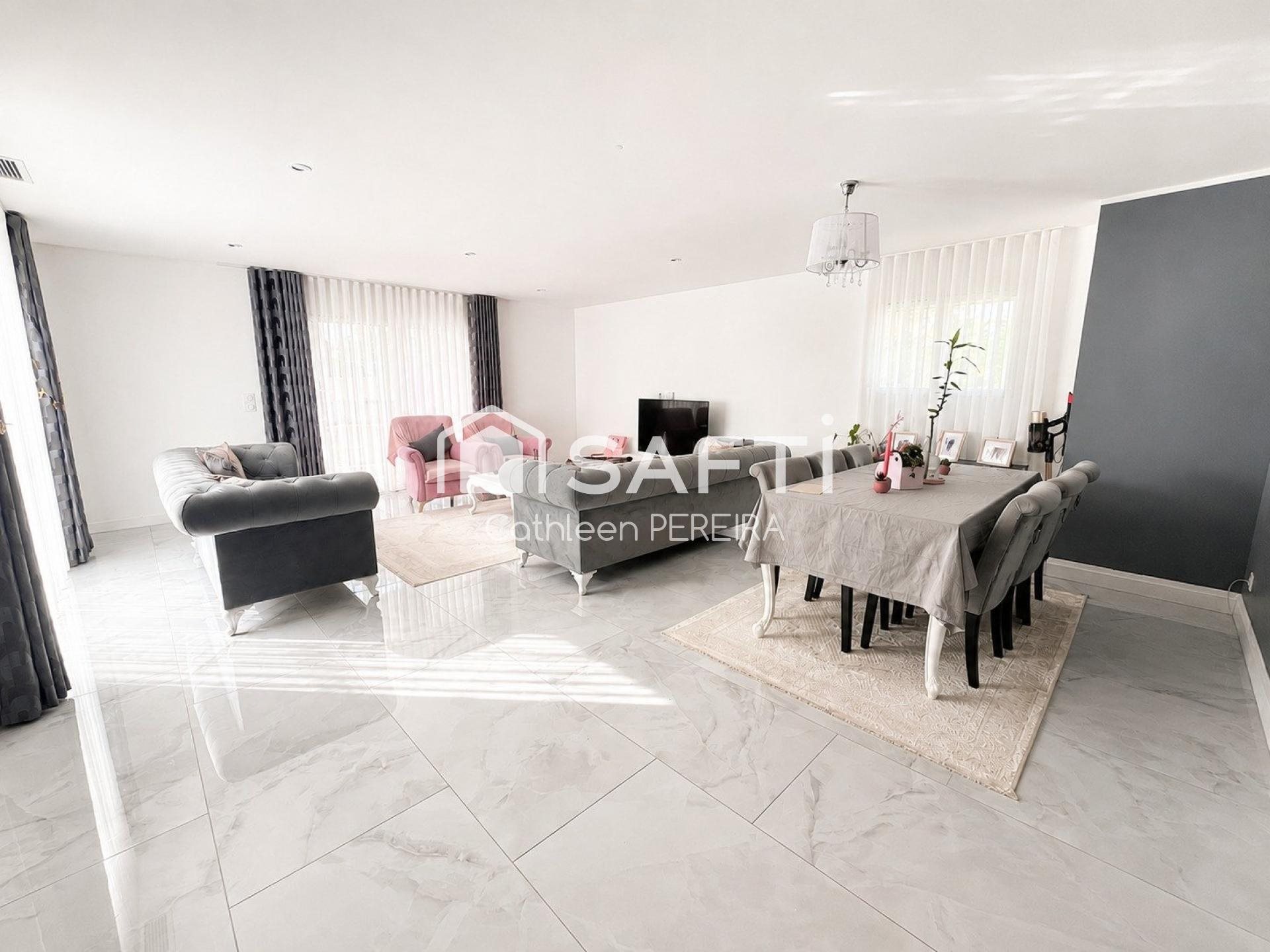Maison à vendre, 132m², Saint-Sulpice-la-Pointe