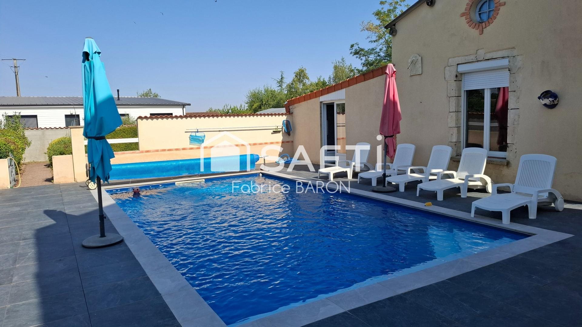 Maison à vendre, 180m², Avanton