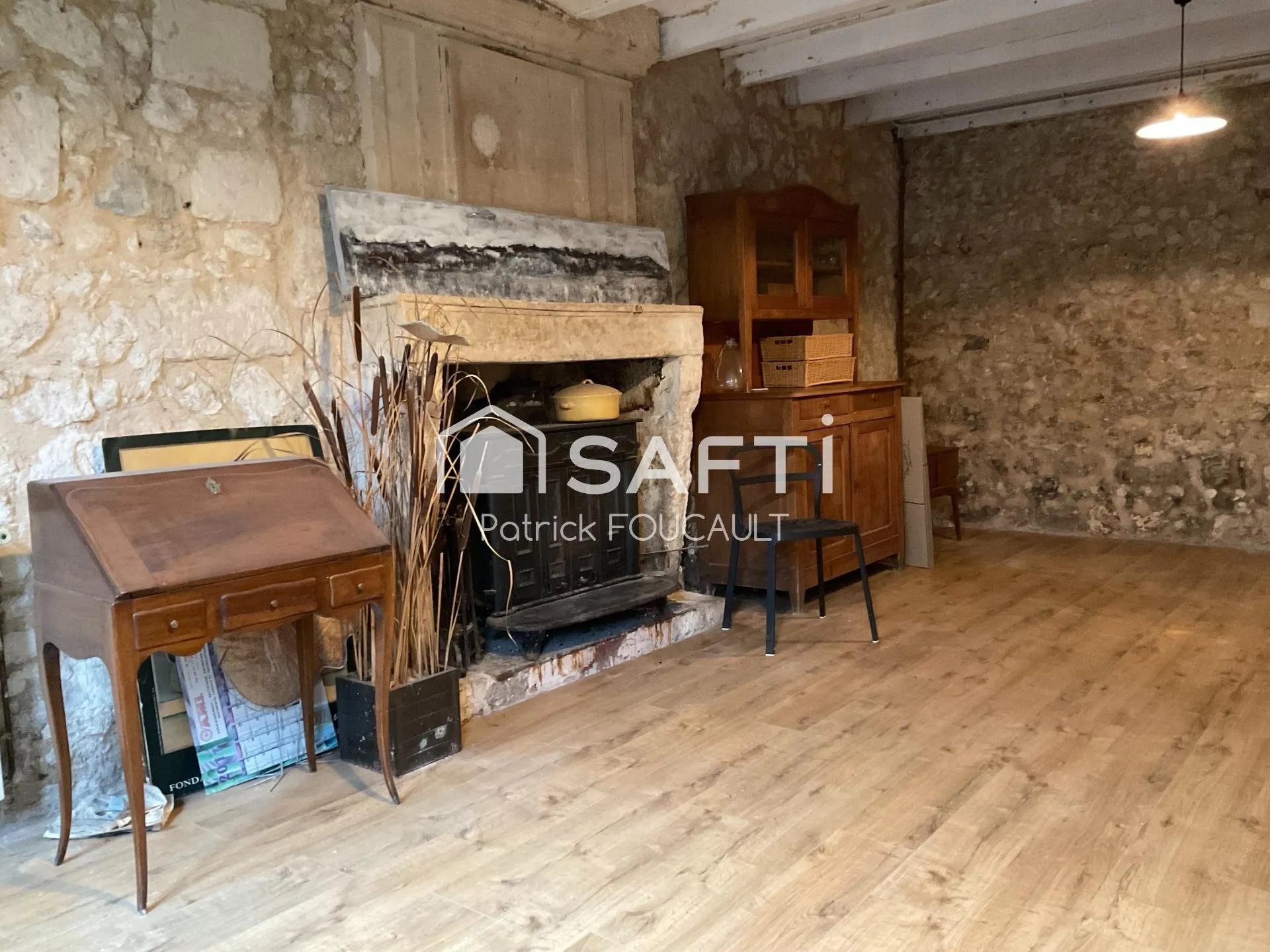 Maison à vendre, 207m², Mortagne-sur-Gironde
