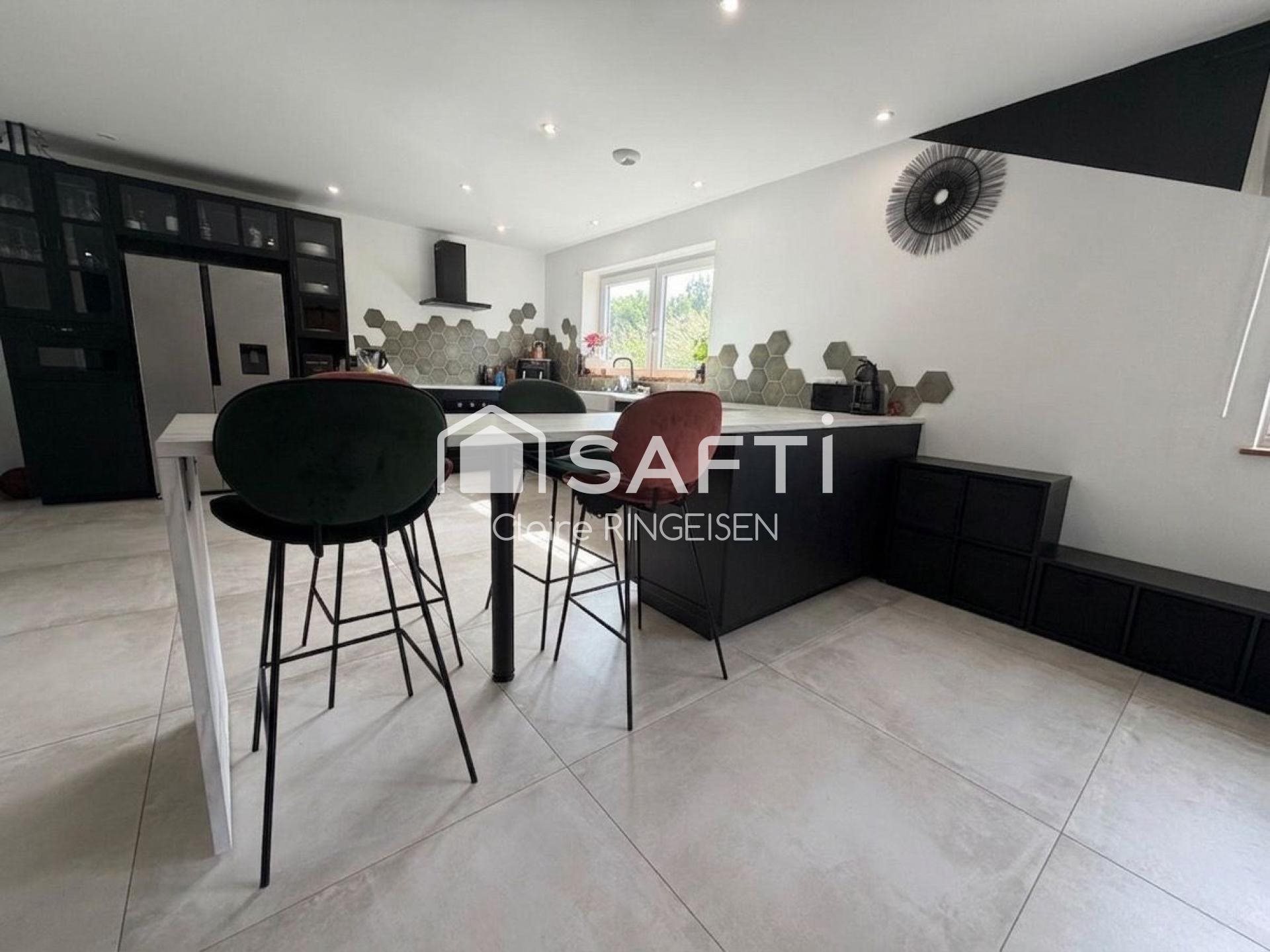 Maison à vendre, 260m², Holving