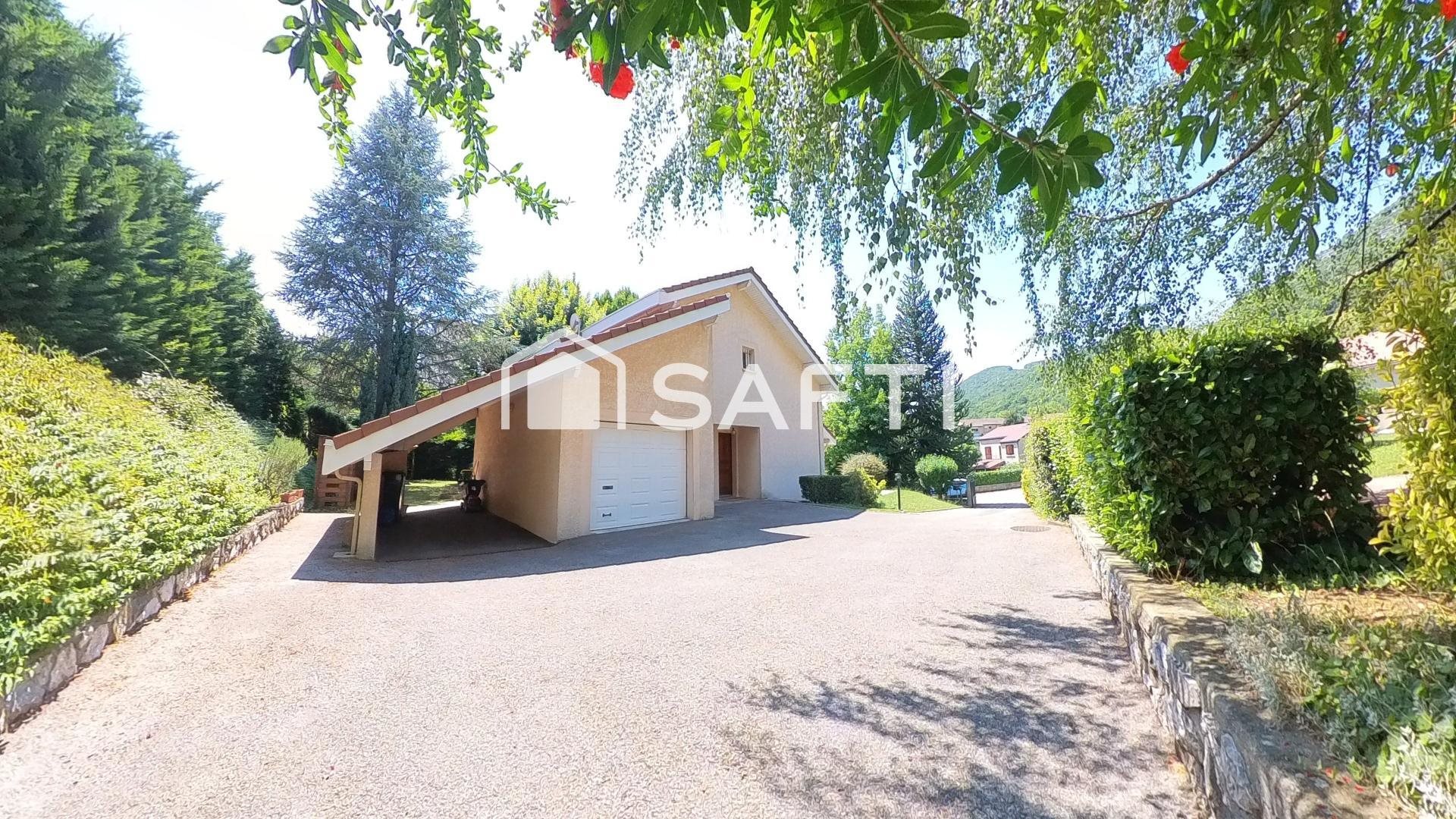 Maison à vendre, 130m², Vizille