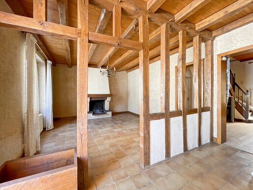 Maison 5 pièces 108 m² · à Bourlens · 108 m² · 99 000 €