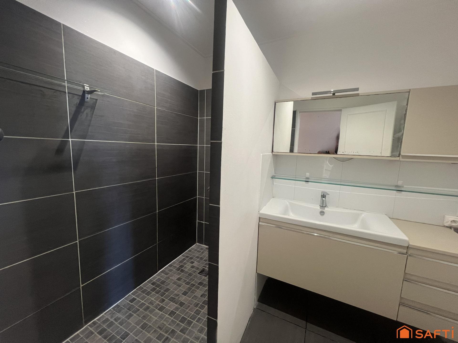 Appartement à vendre, 70m², Villeneuve-lès-Avignon